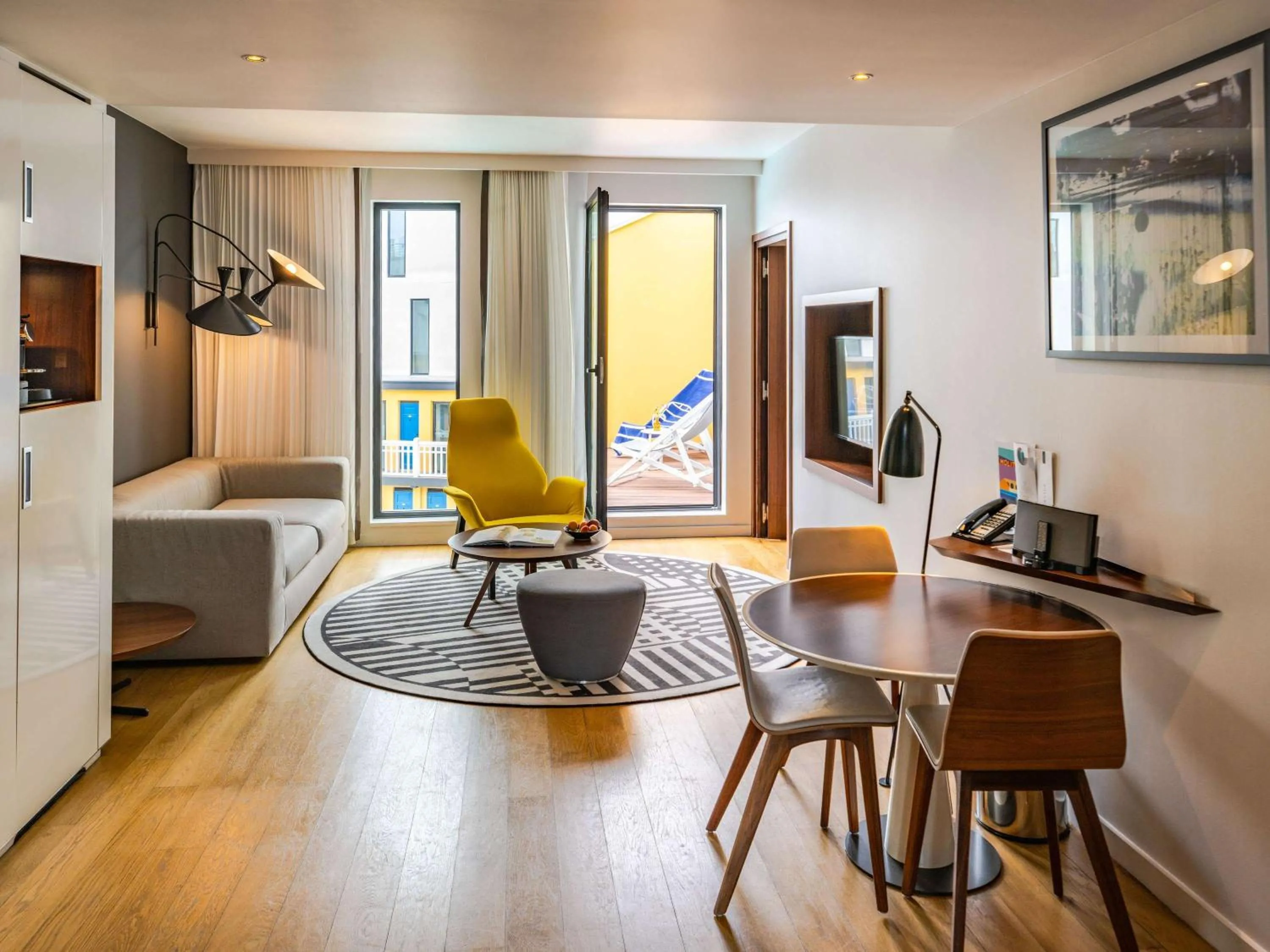 Bedroom in Molitor Hotel & Spa Paris - MGallery Collection