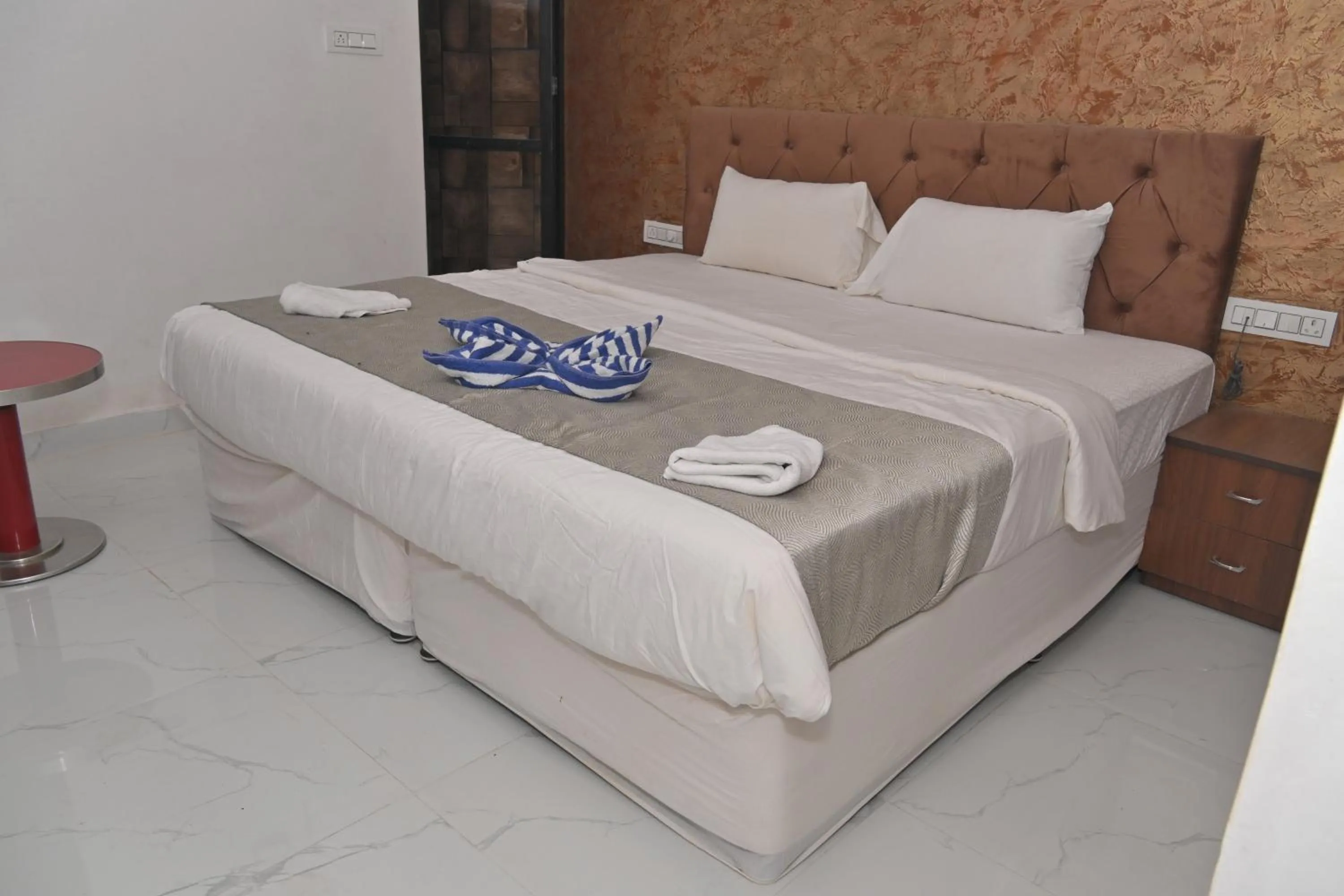 Bedroom, Bed in Hotel Apni Haveli