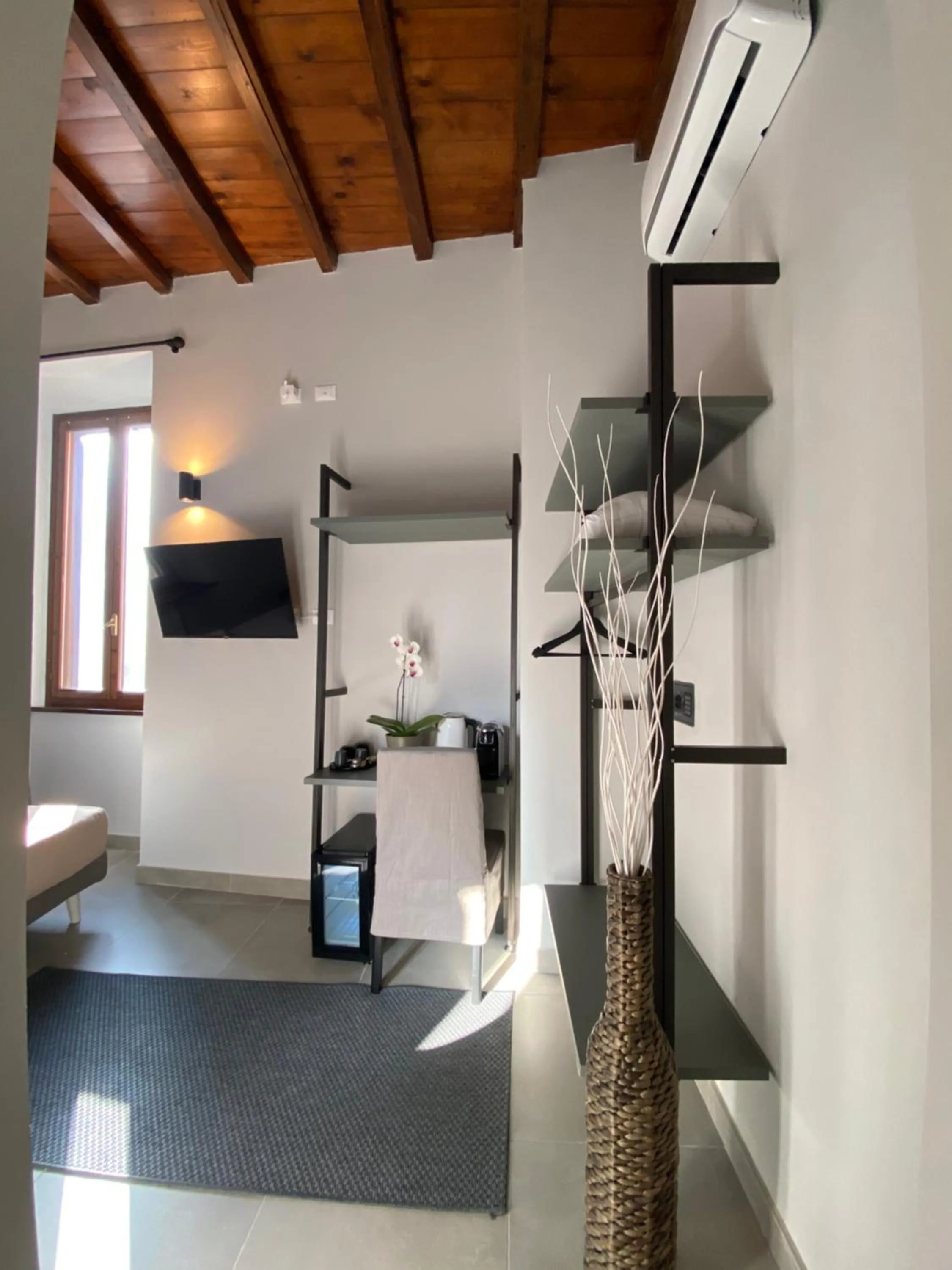 Bed in Soha Piazza Di Spagna Boutique