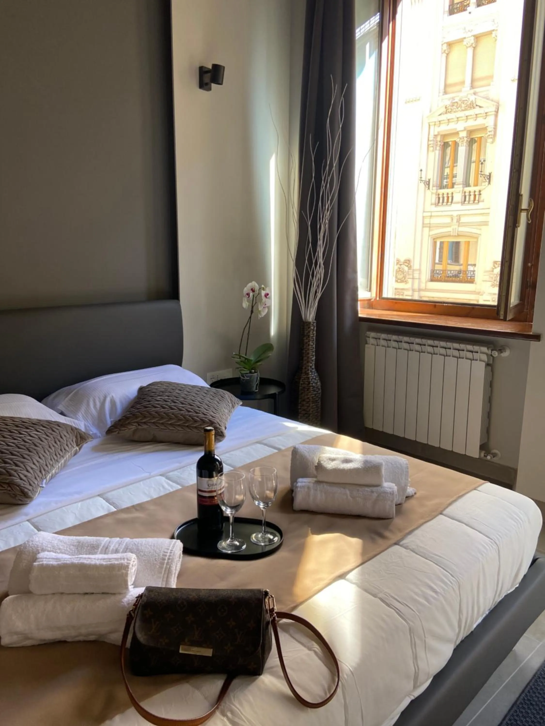 Bed in Soha Piazza Di Spagna Boutique