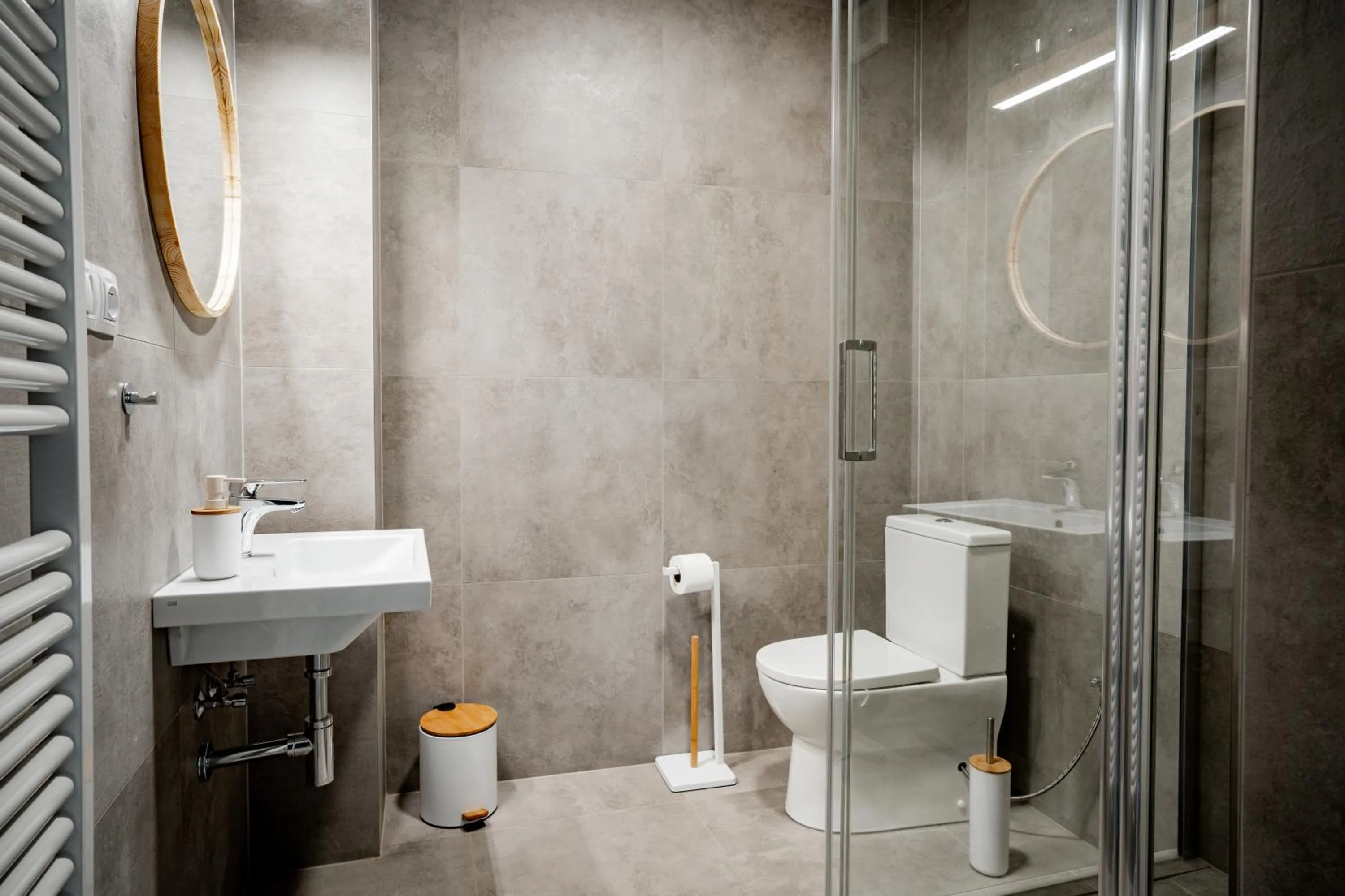 Shower in Apartmány NONE