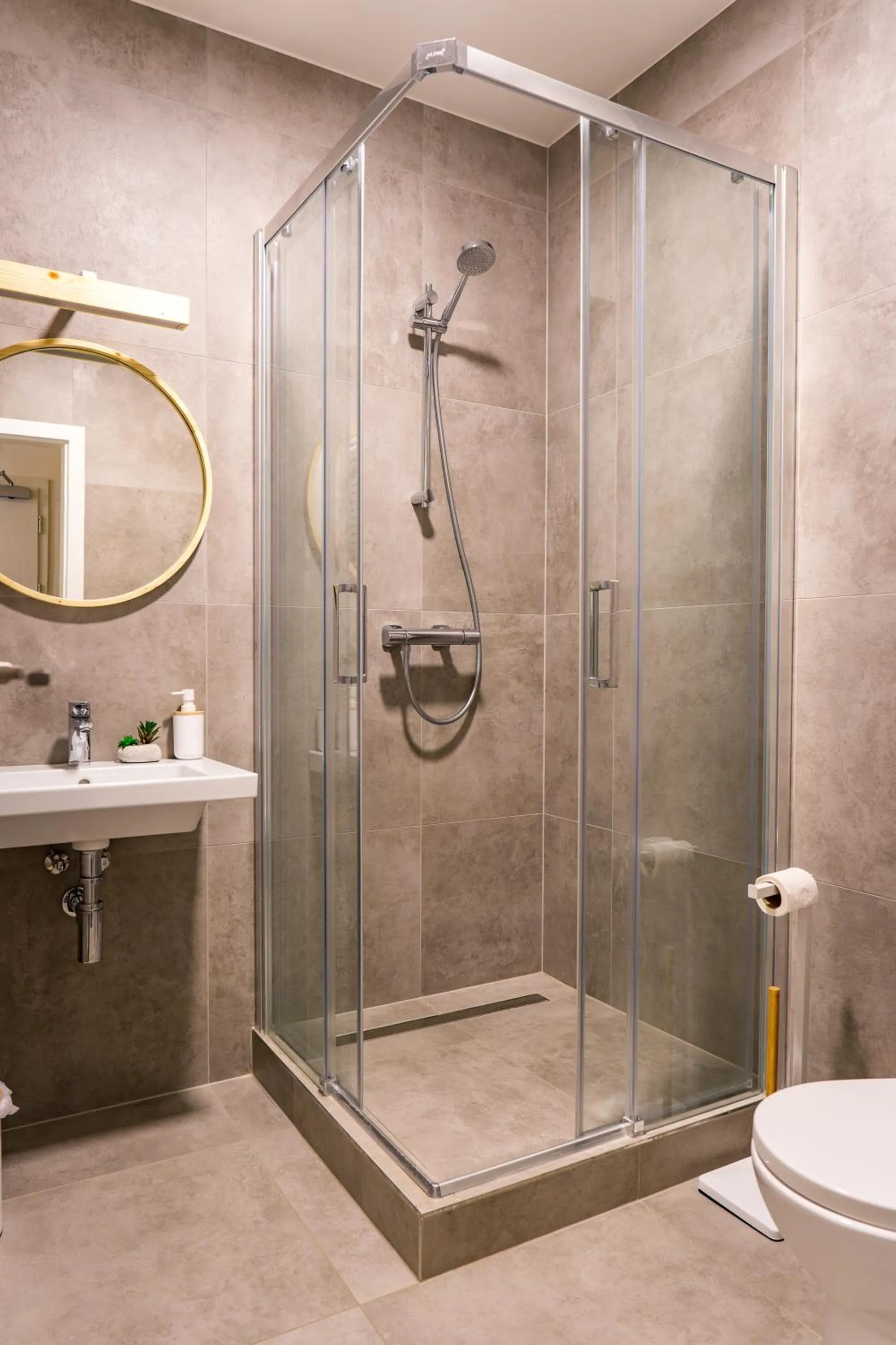 Shower in Apartmány NONE