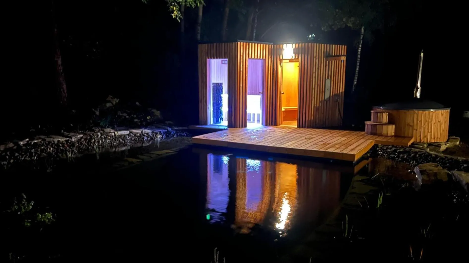 Hot Tub in Apartmány NONE