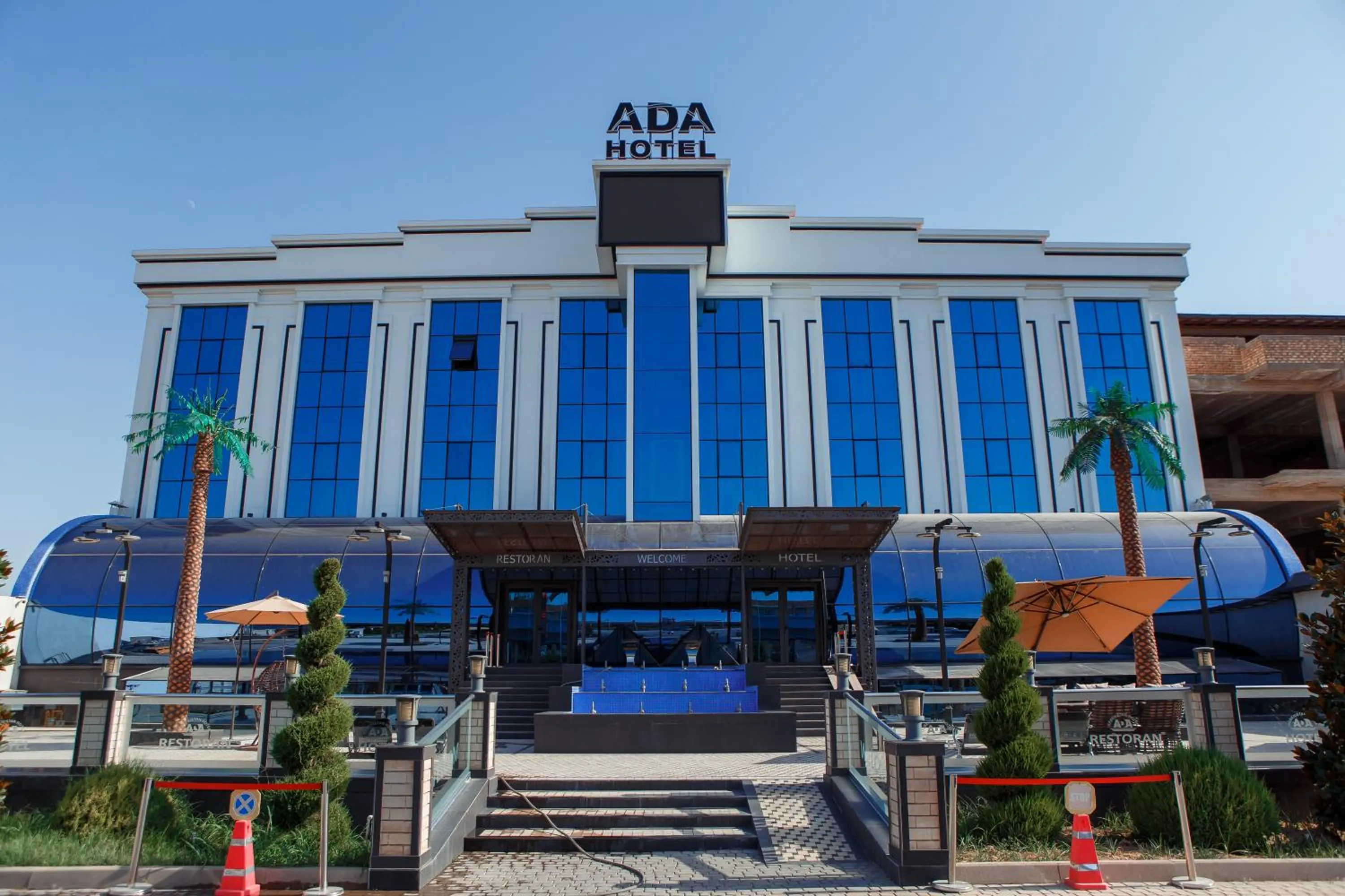 Ada Hotel