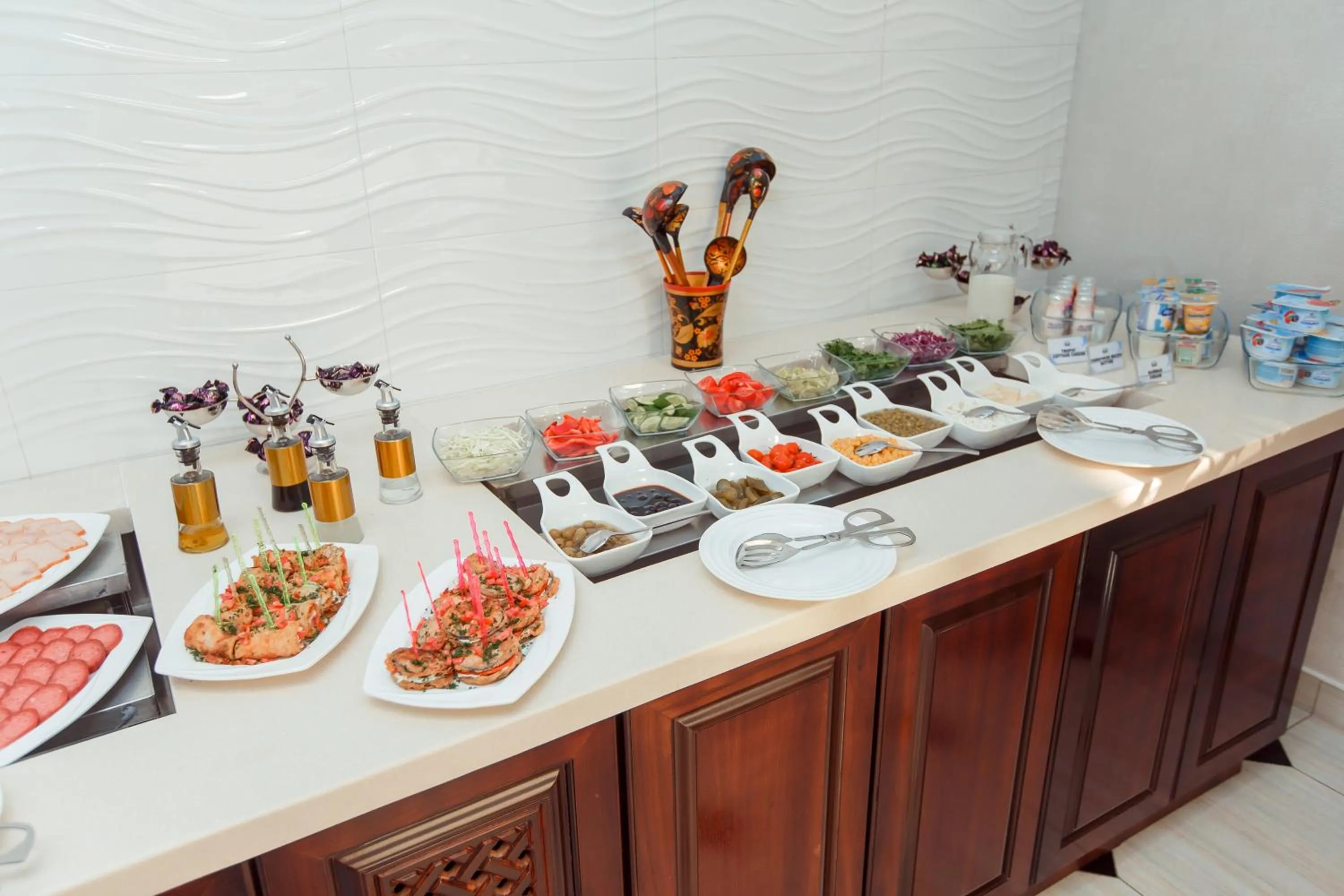 Buffet breakfast in Ada Hotel