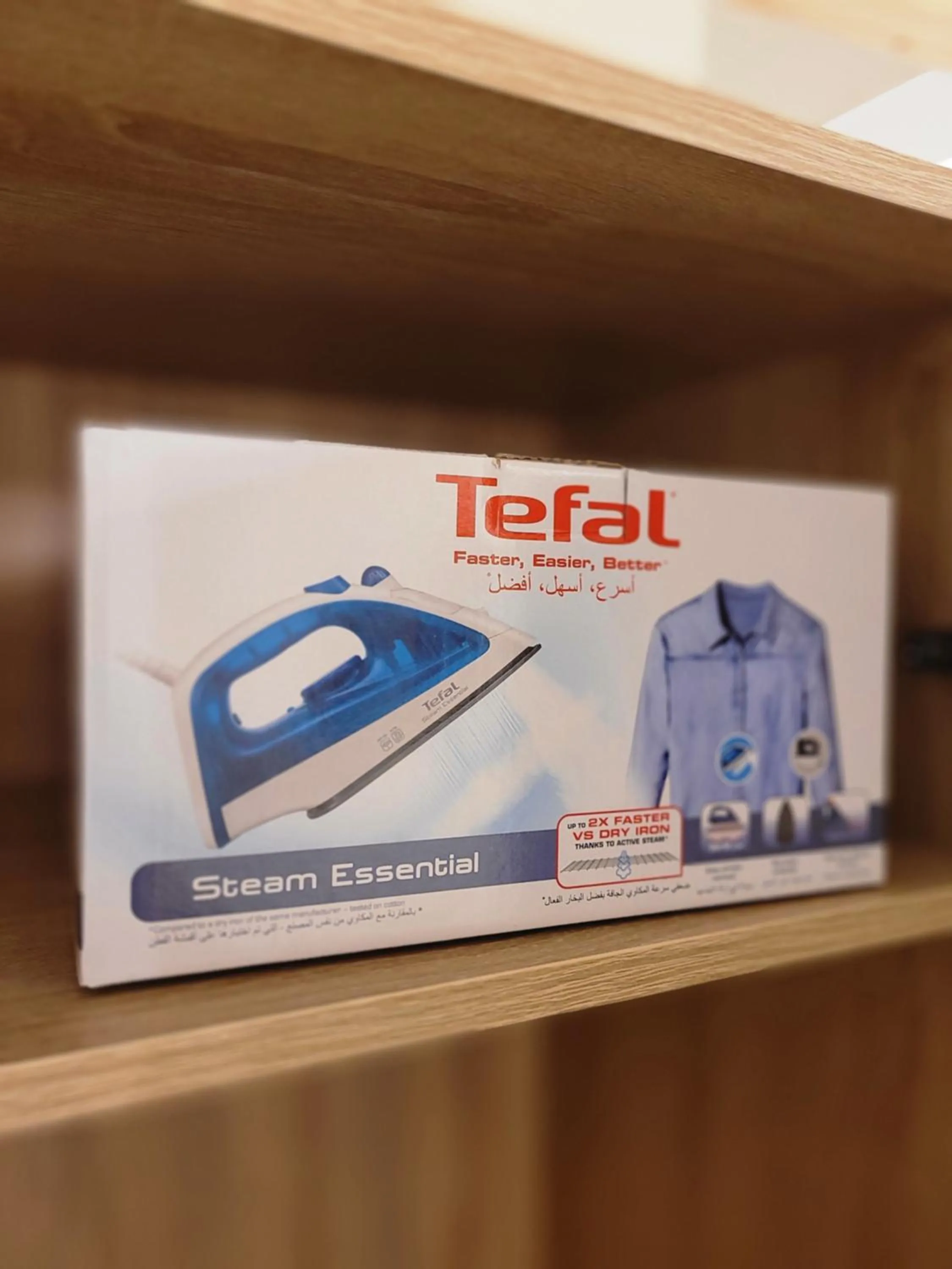 furniture in Maya Guest House - German Colony & Baháí Gardens, Haifa