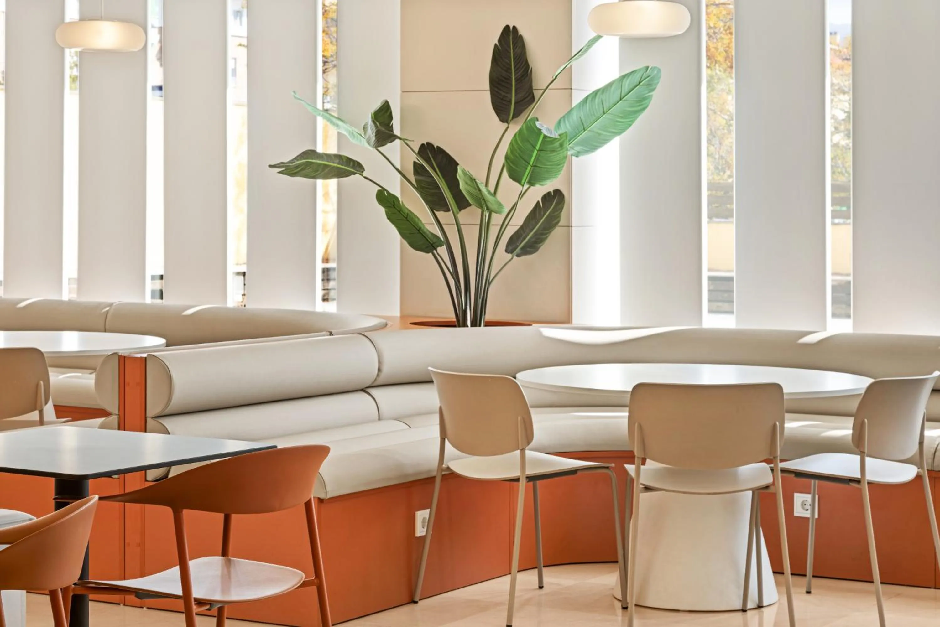 B&B HOTEL Granada Estación