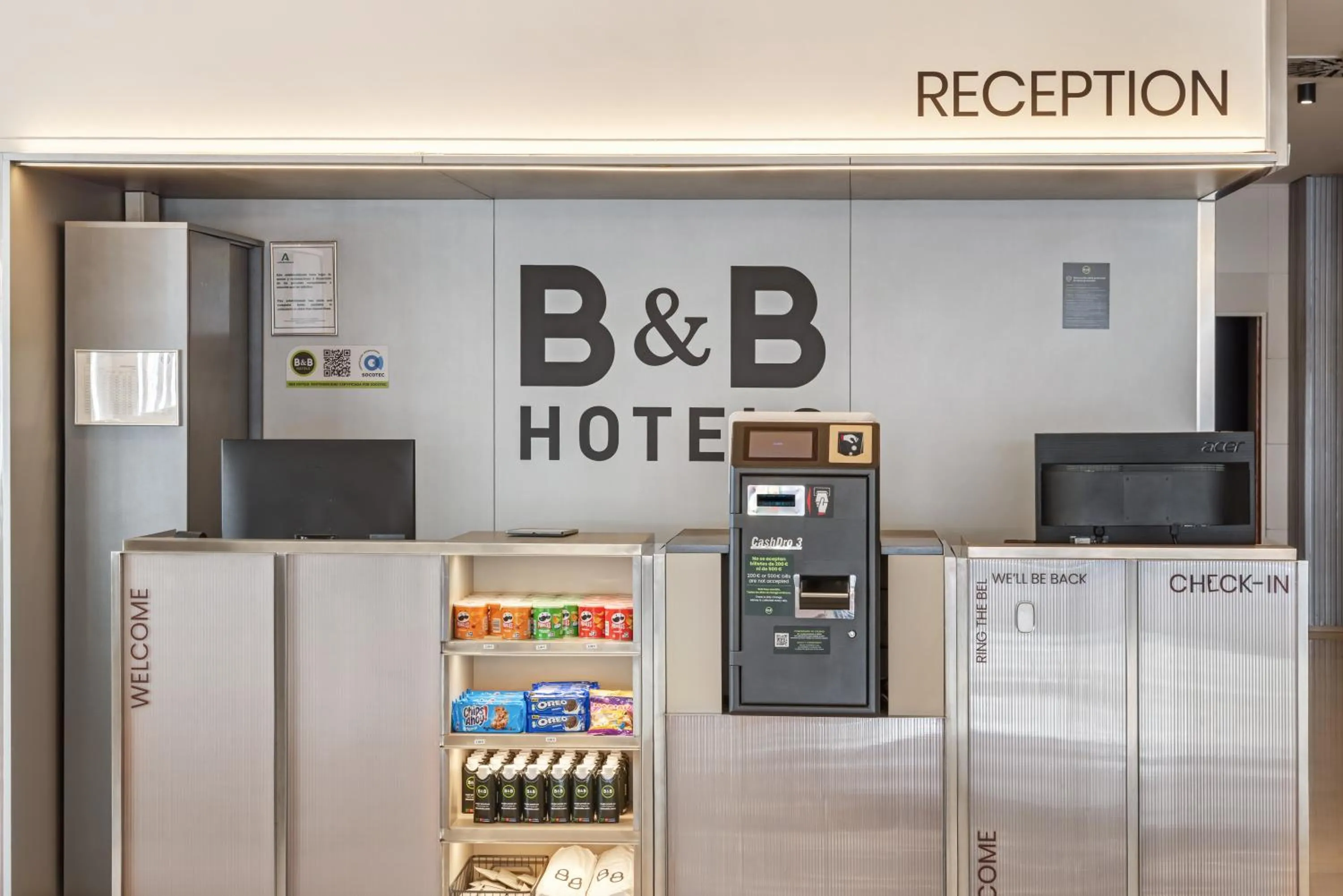 B&B HOTEL Granada Estación