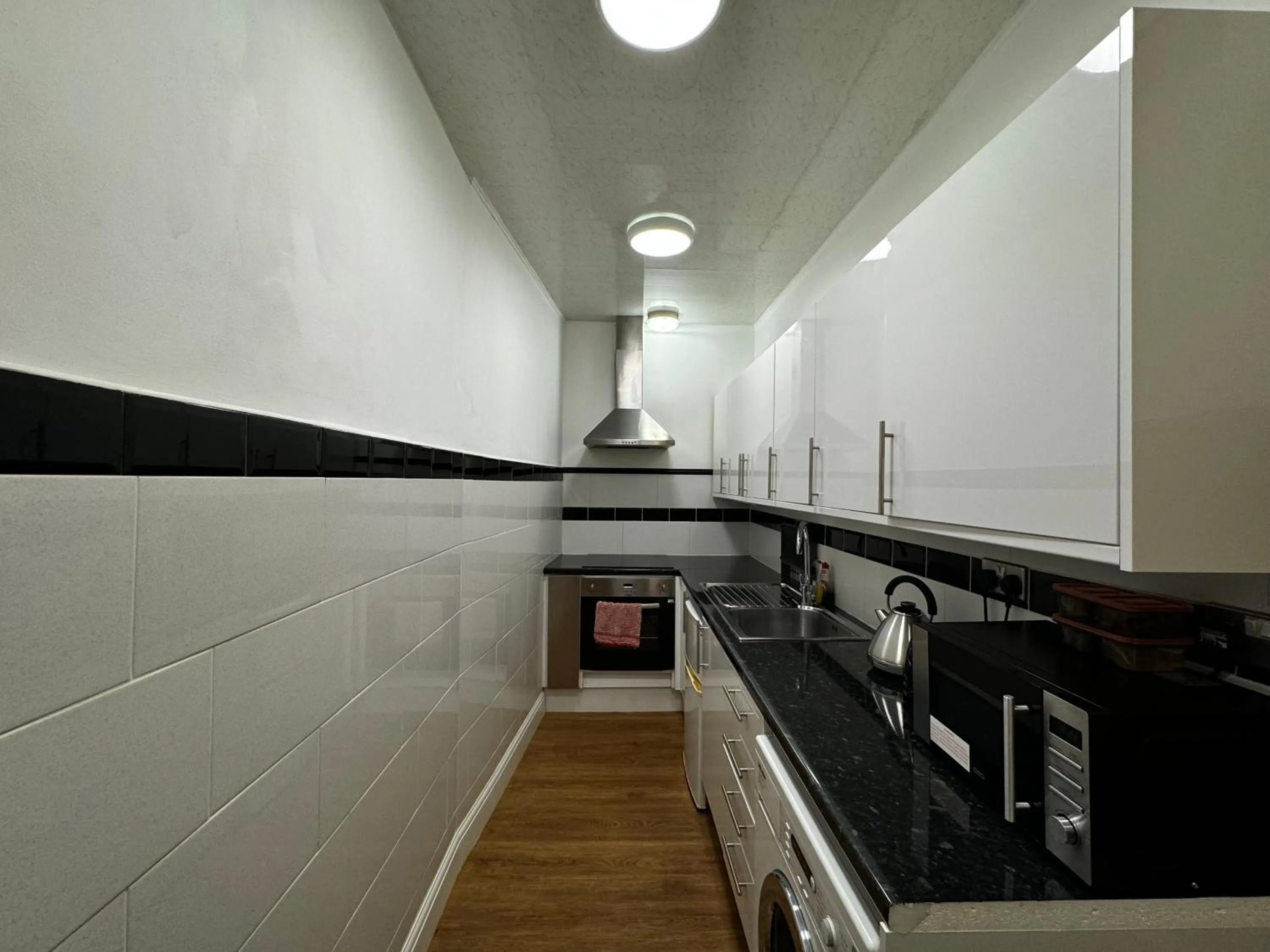 kitchen in Berkley Apartments