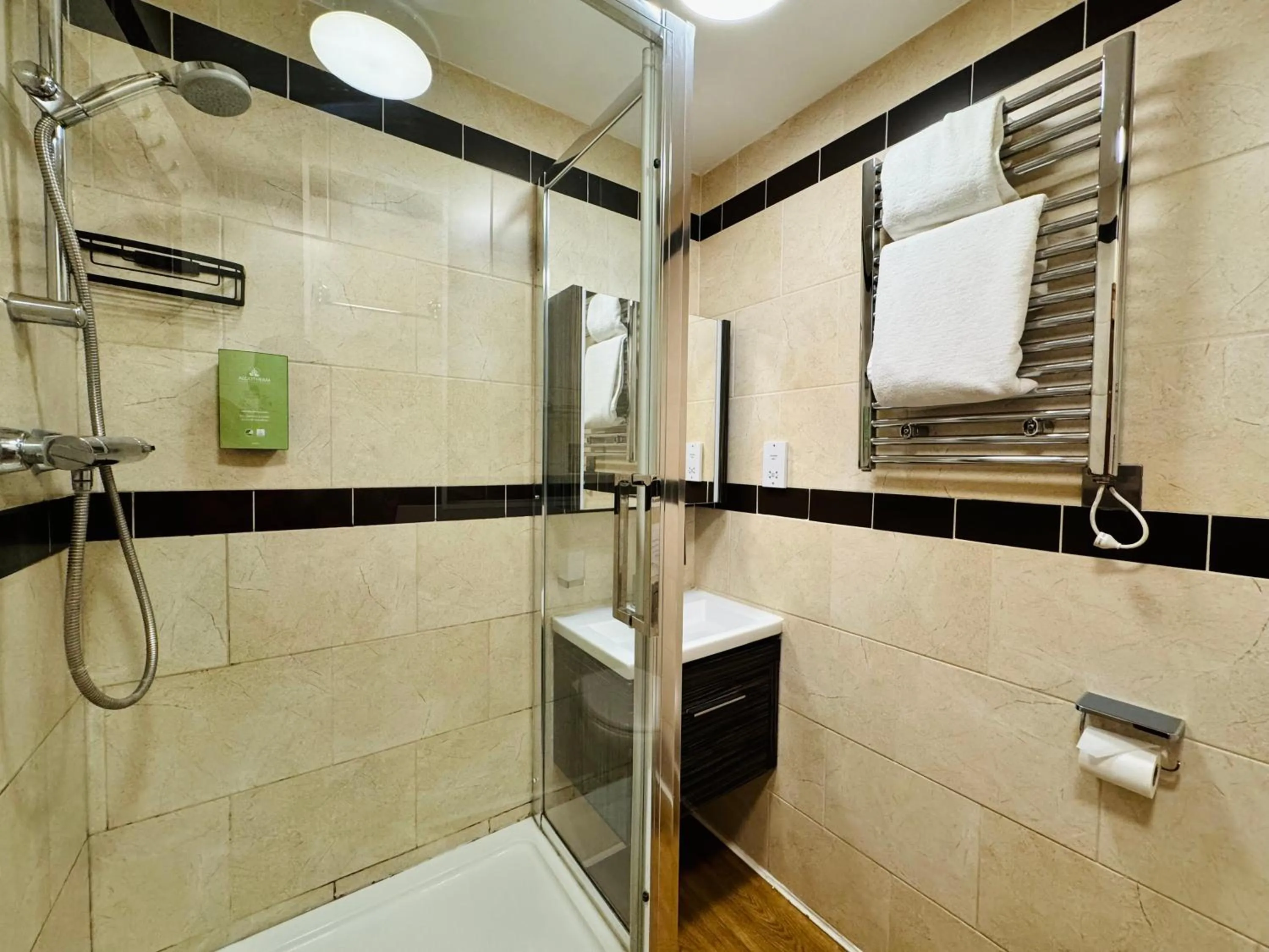 Bathroom in Berkley Apartments