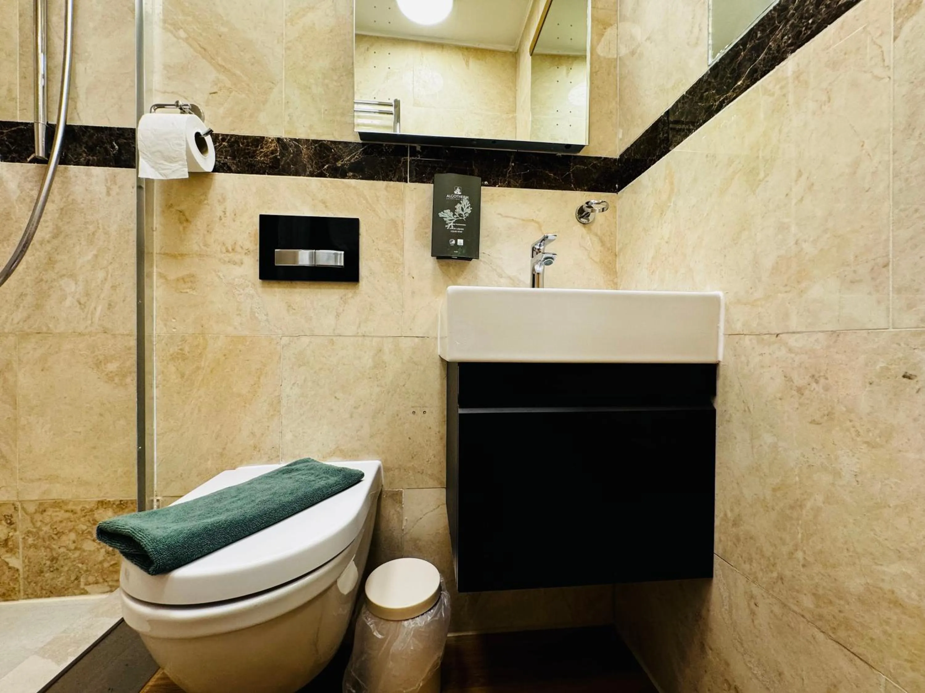 Bathroom in Berkley Apartments