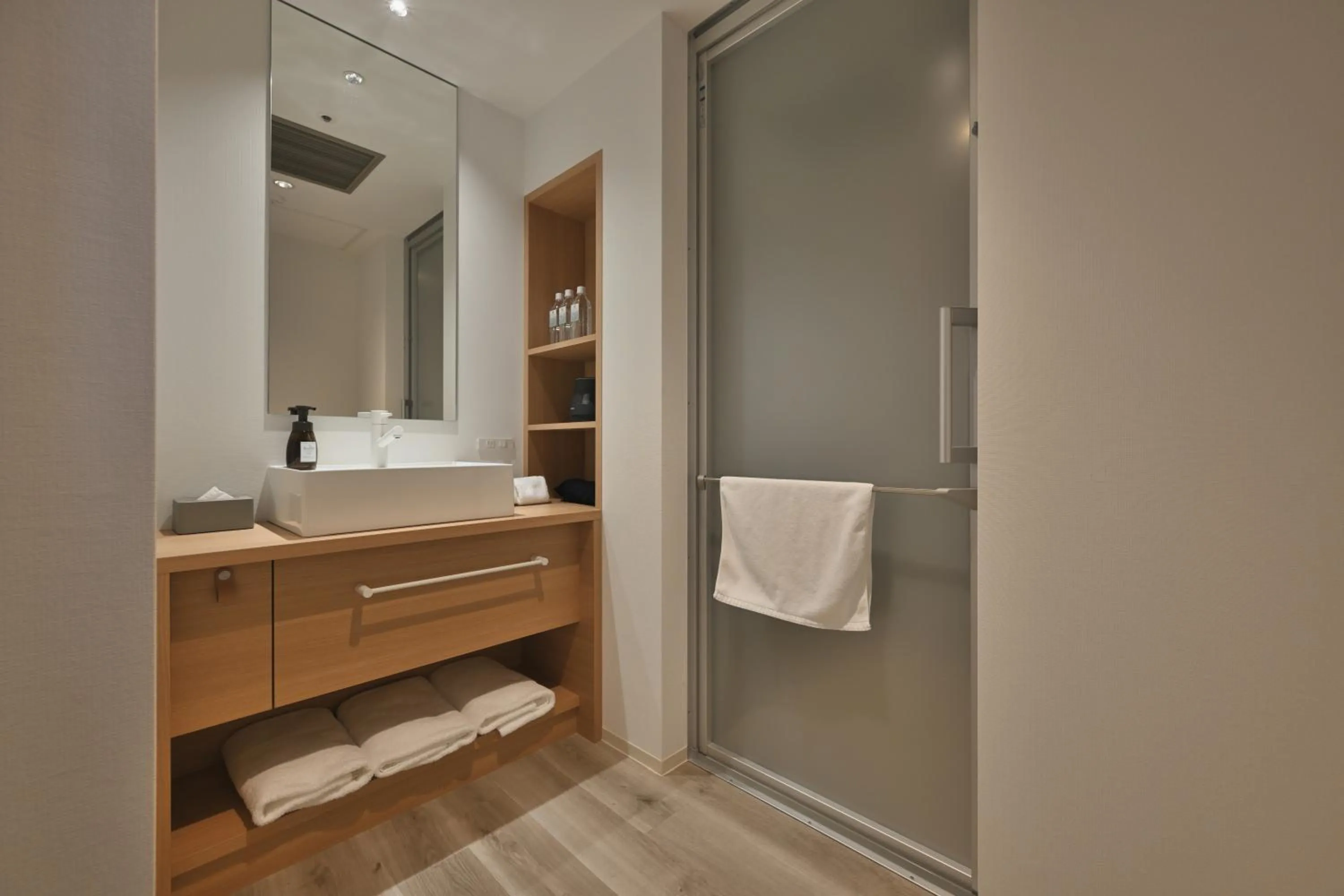 Photo of the whole room in Prince Smart Inn Osaka Yodoyabashi