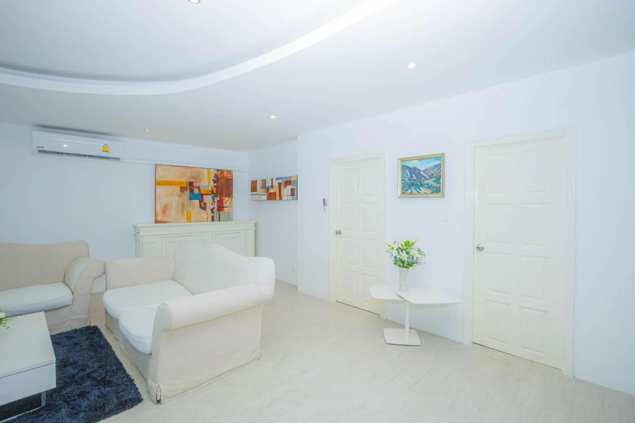 Living room in Utopia Kata By RoomQuest