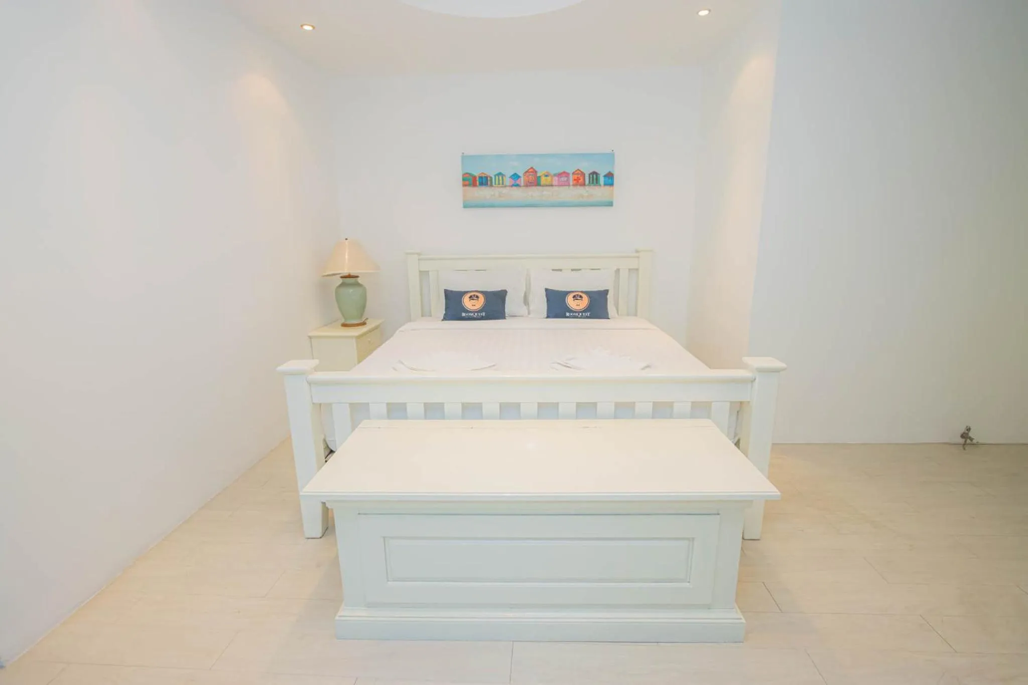 Bed in Utopia Kata By RoomQuest