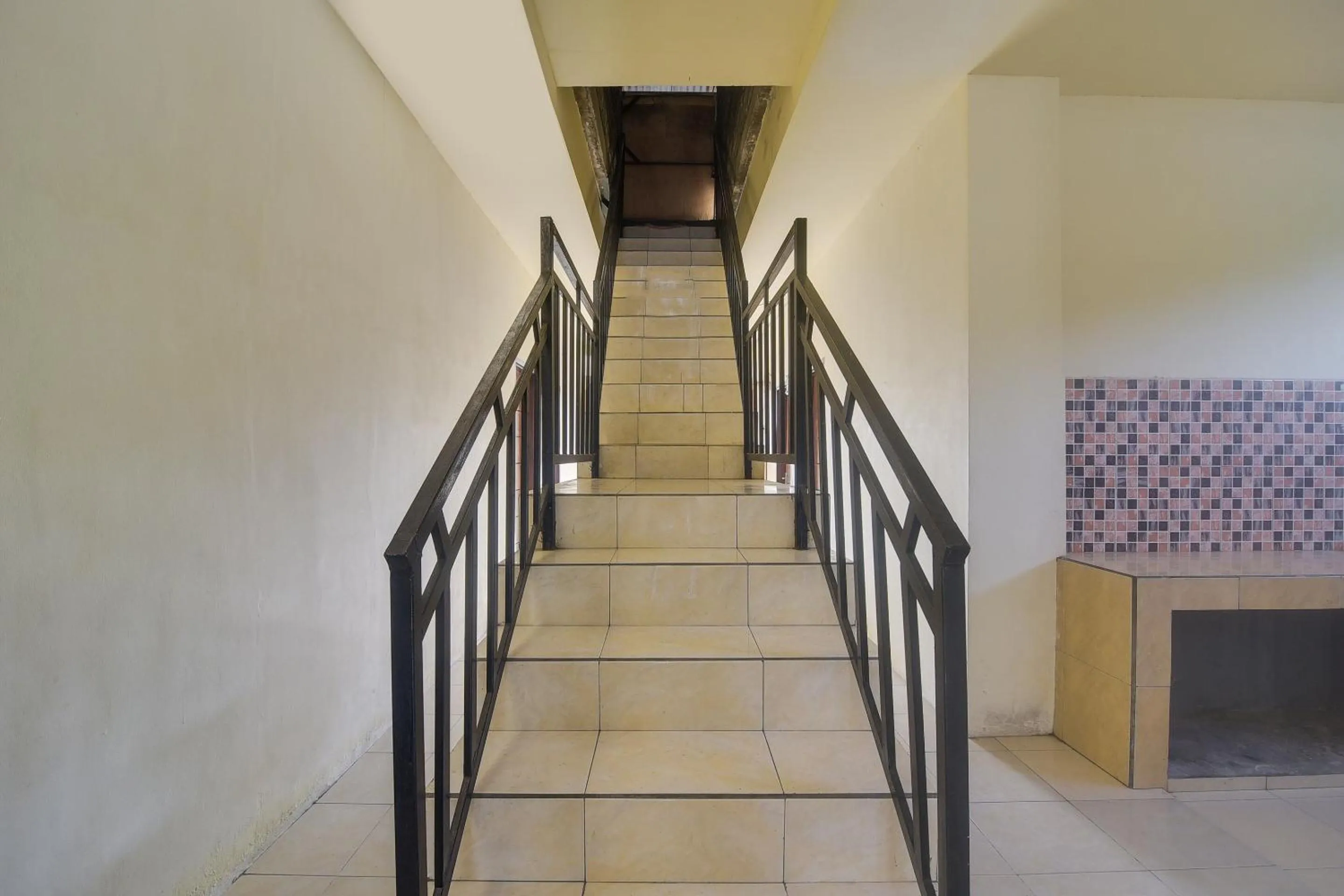 Lobby or reception in Hotel O Priska Kost Dan Homestay