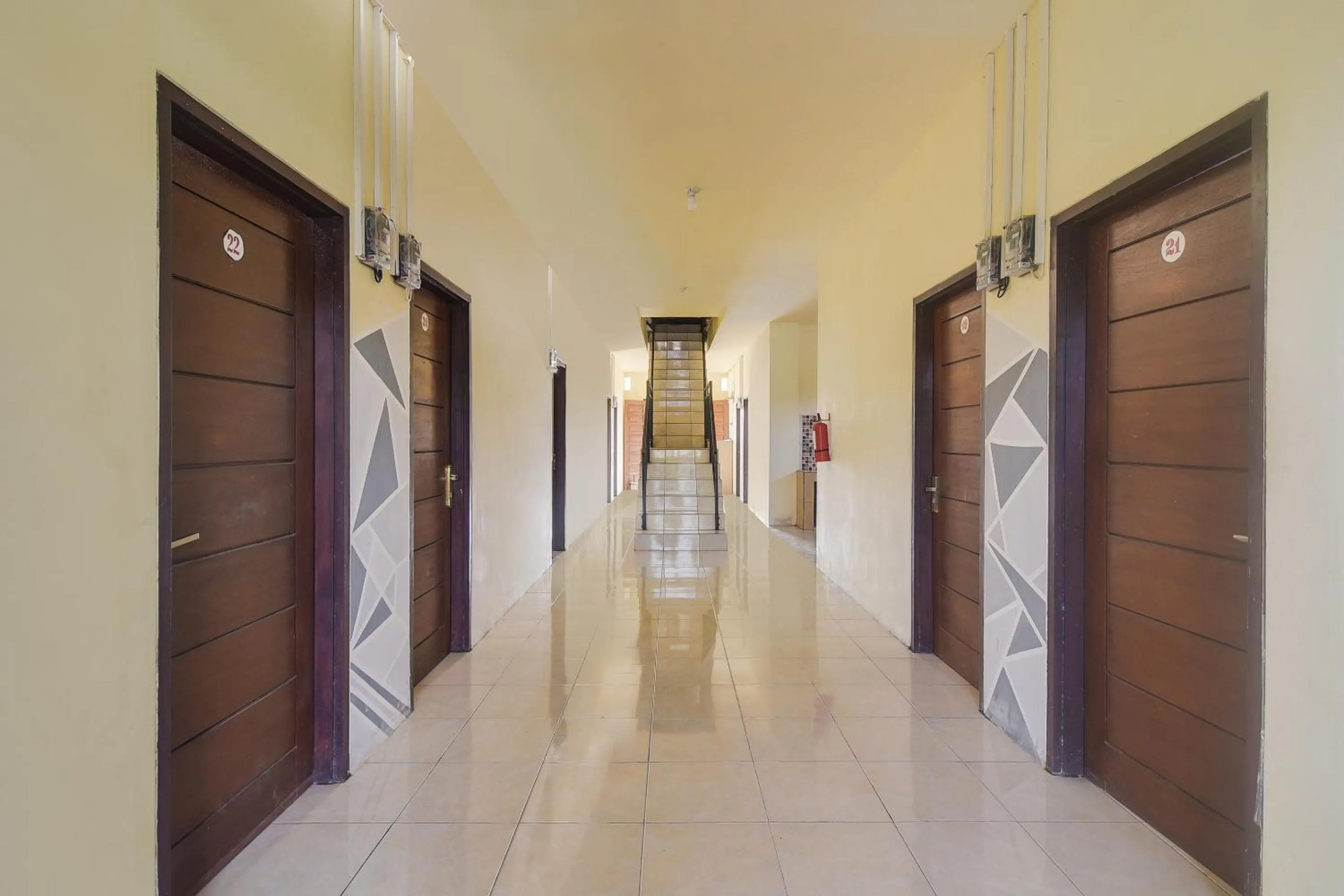 Lobby or reception in Hotel O Priska Kost Dan Homestay