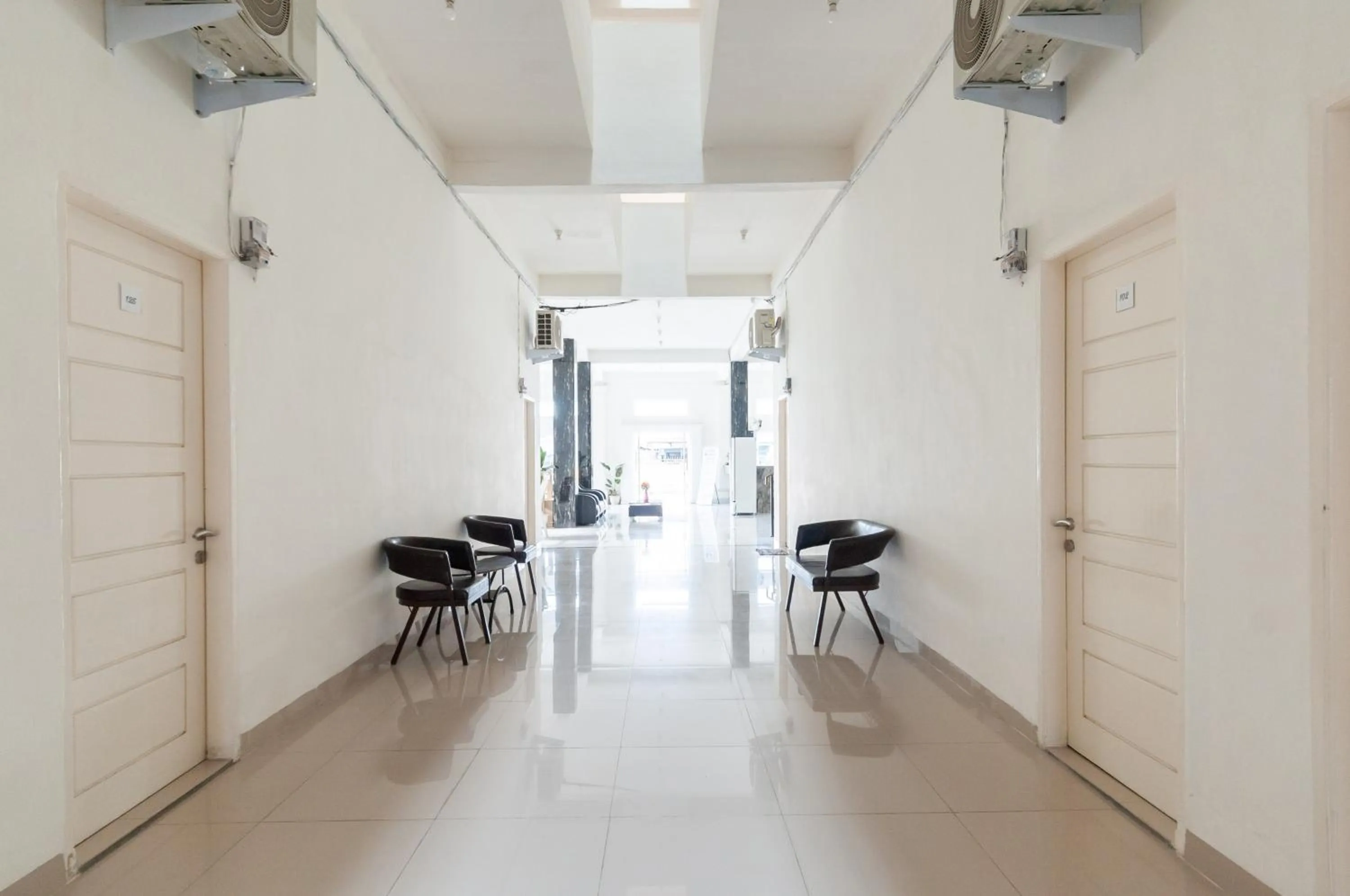 Property building in RedDoorz near UISU teladan Medan