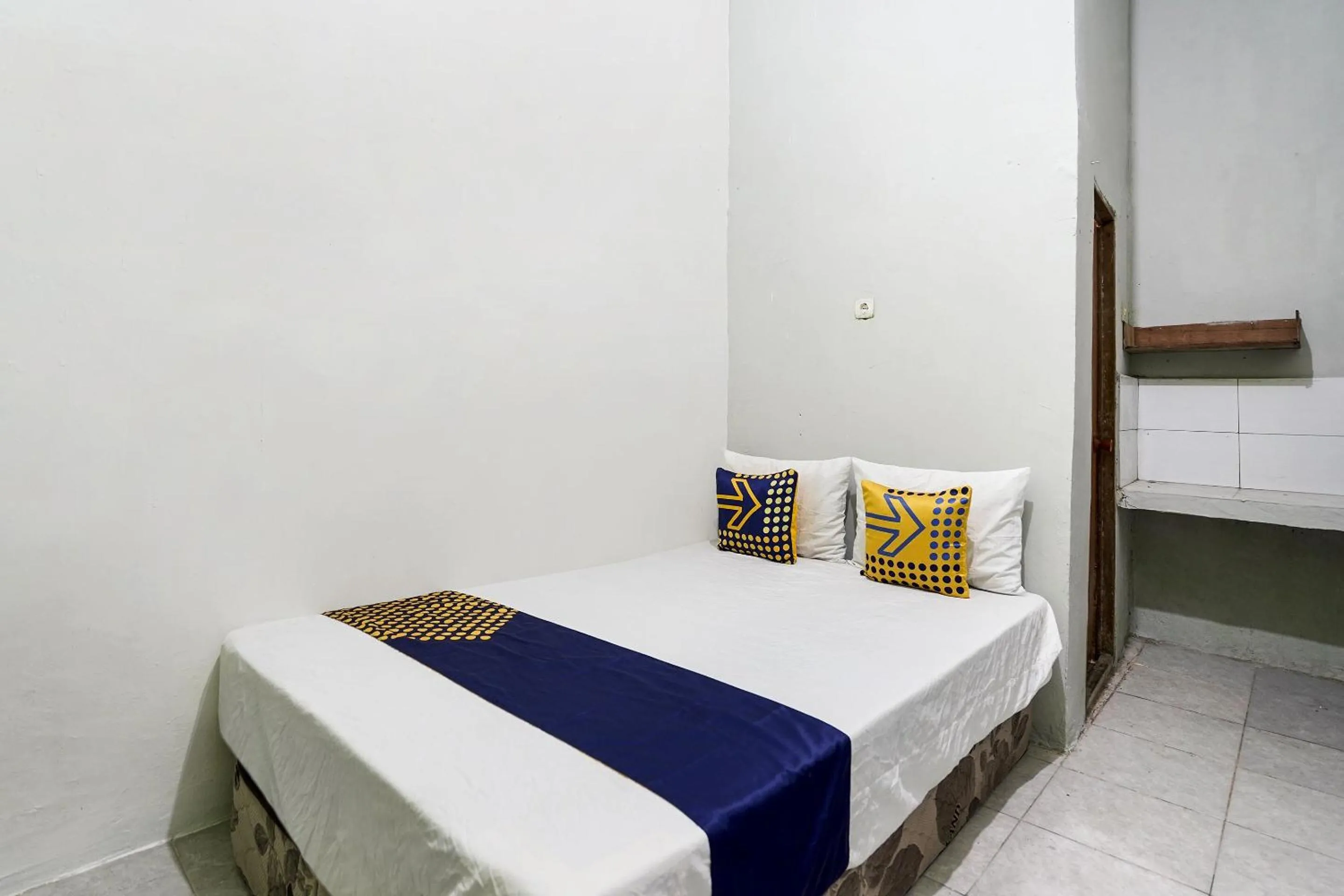 Bedroom in Hotel O Gamping Homestay Syariah