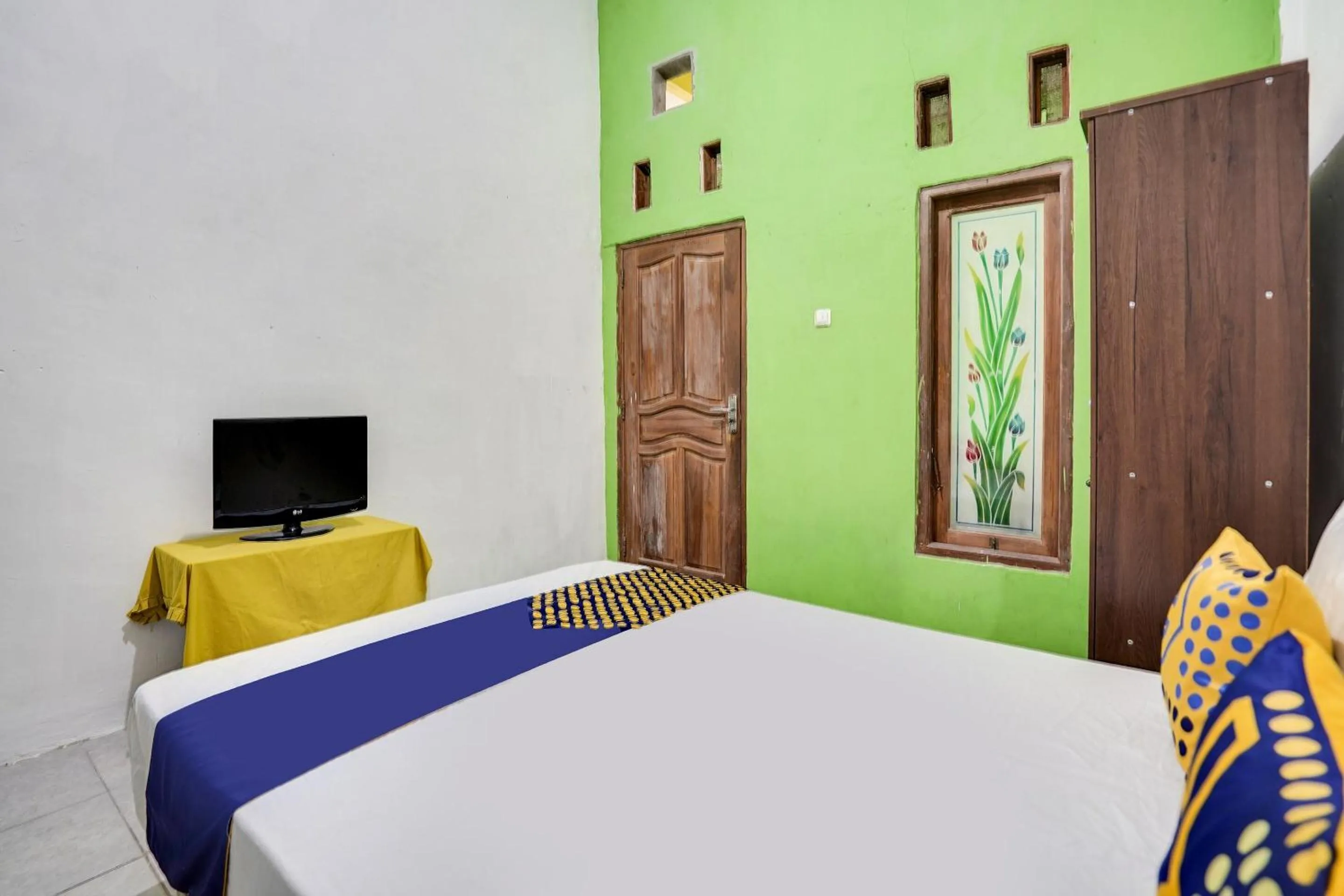 Bedroom in Hotel O Gamping Homestay Syariah