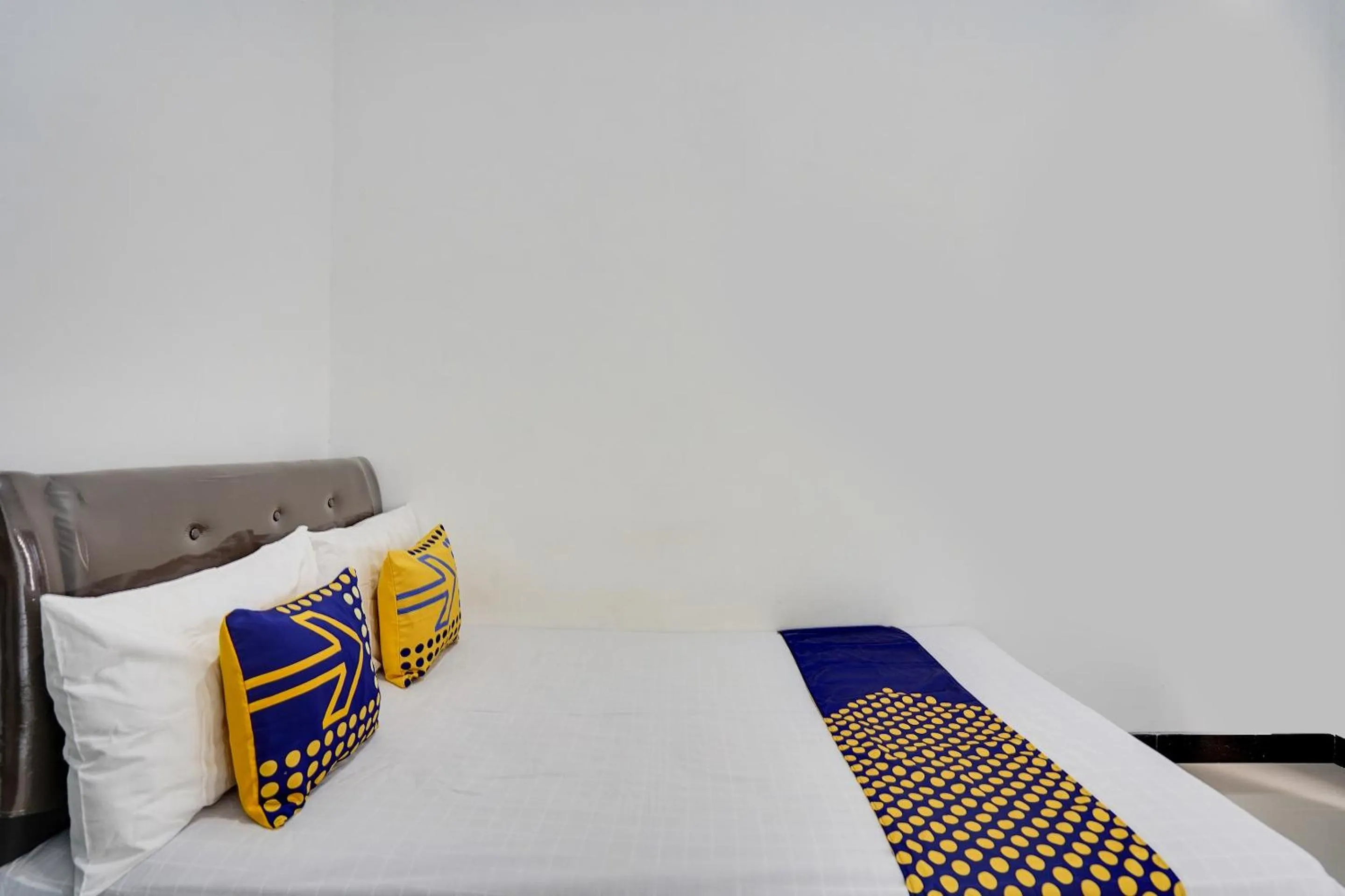 Bedroom in Hotel O Rumah Kost Gresik Syariah