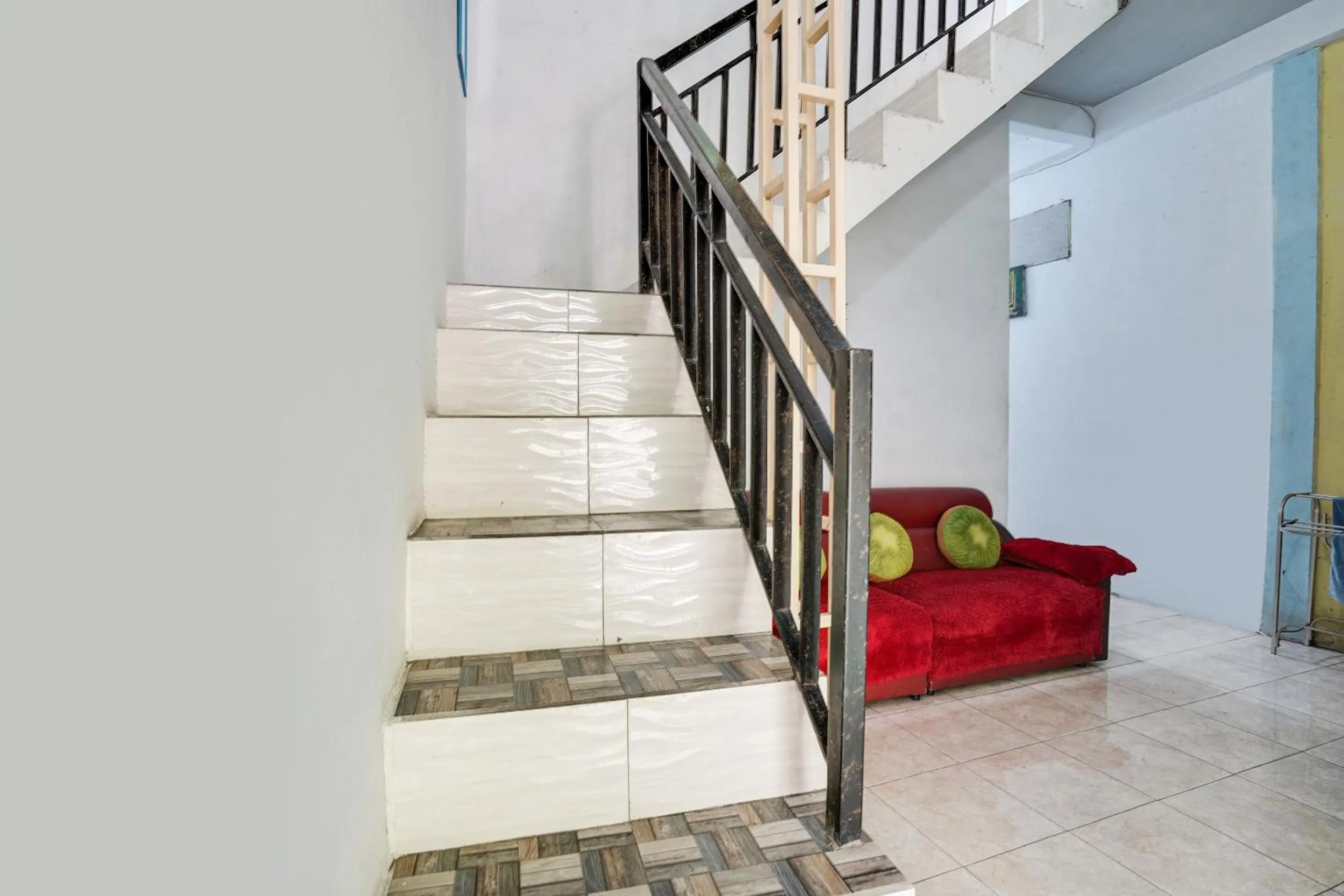 Area and facilities in Hotel O Rumah Kost Gresik Syariah