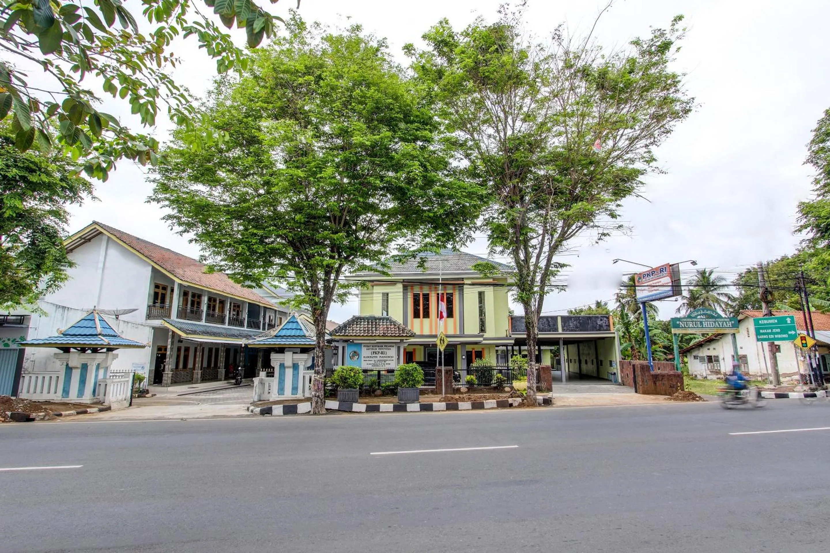 Facade/entrance in Hotel O Wisma Pkpri Purworejo
