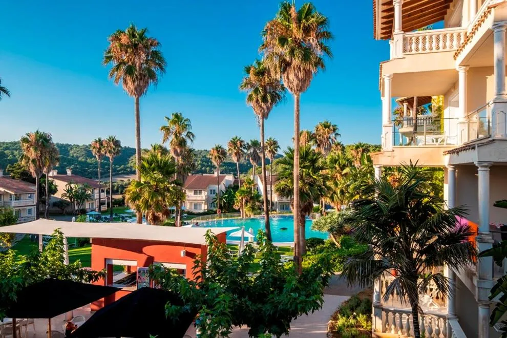 Pool view in HG Jardín de Menorca