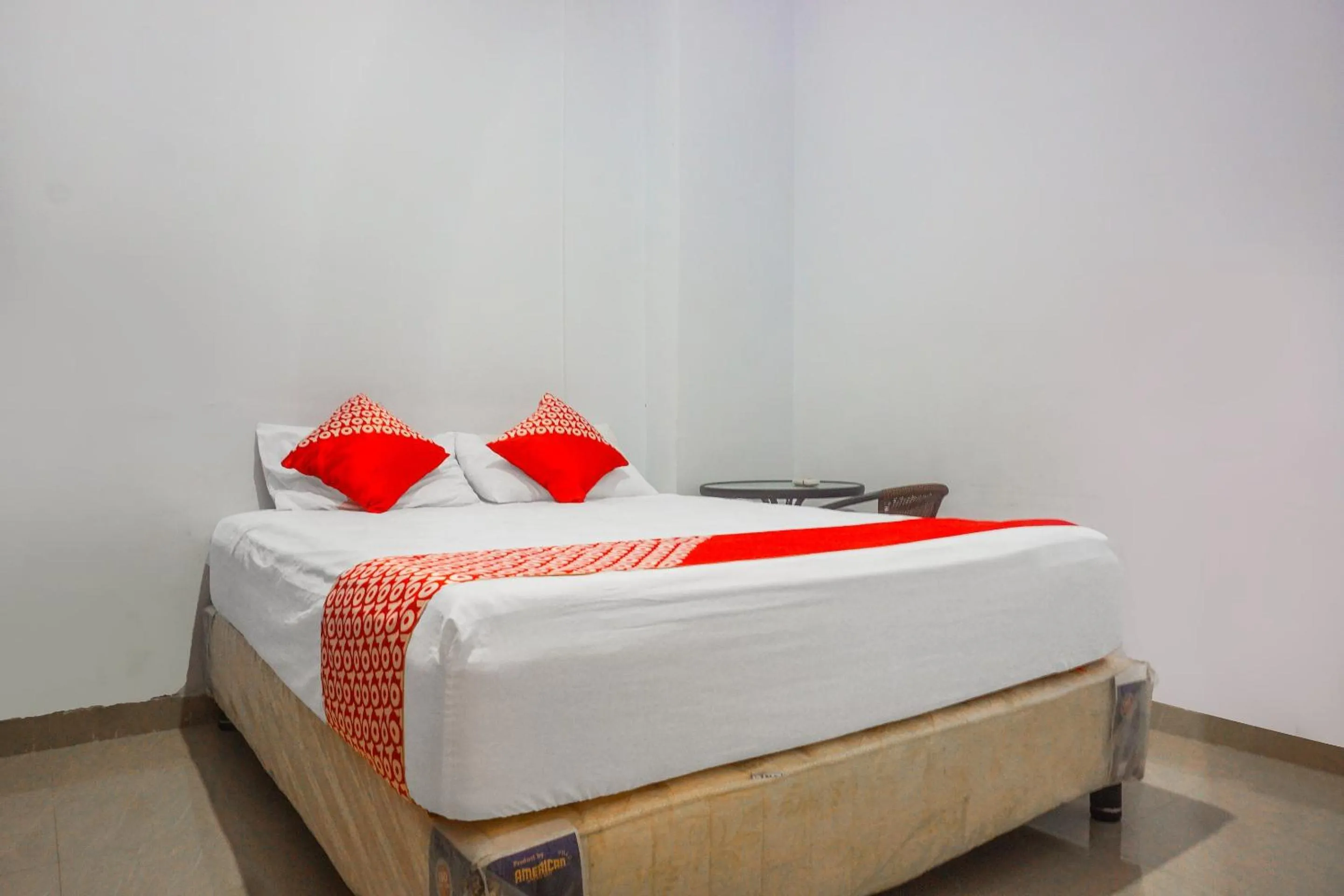 Bedroom, Bed in Hotel O Pondok Hikmah Makassar