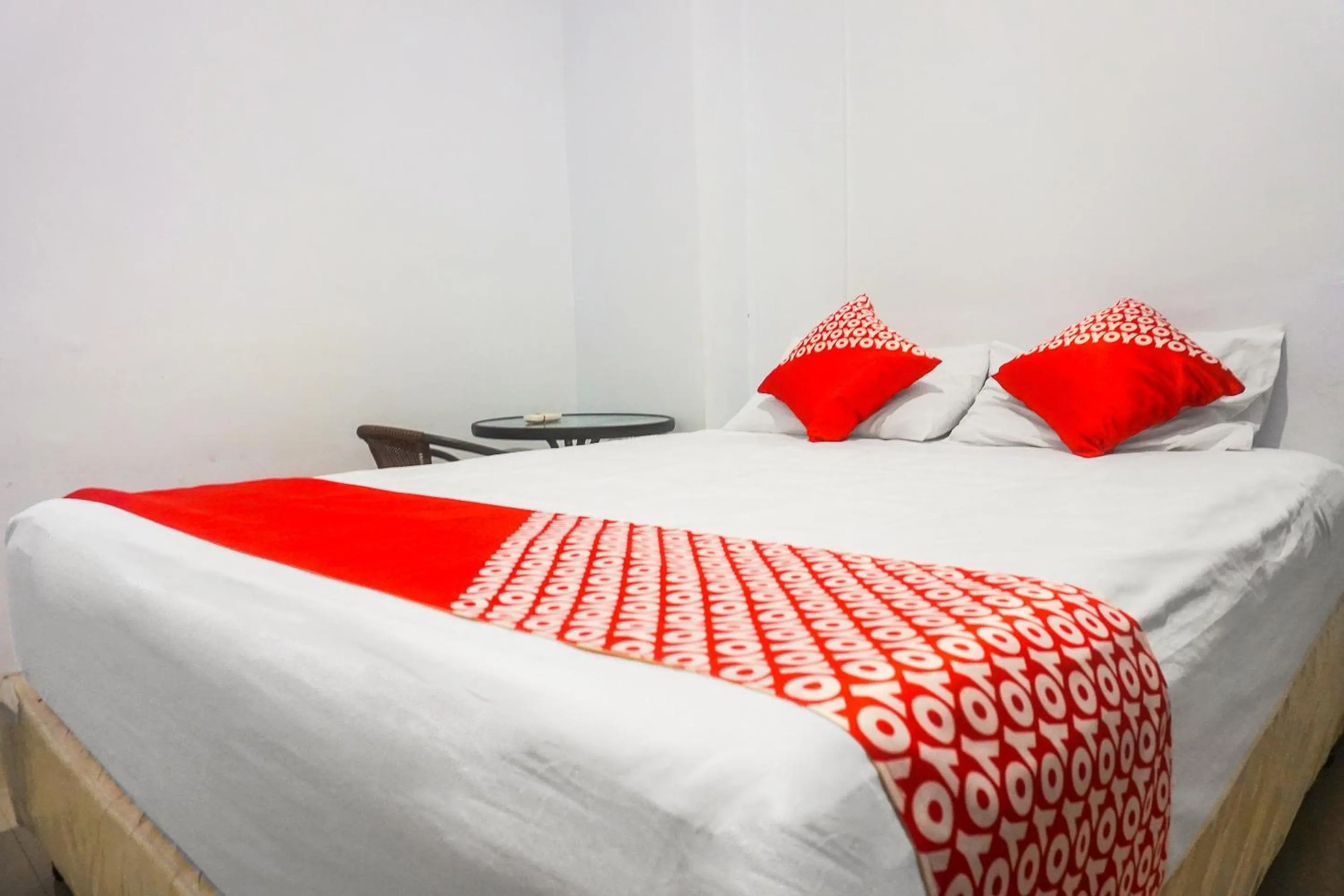 Bedroom, Bed in Hotel O Pondok Hikmah Makassar