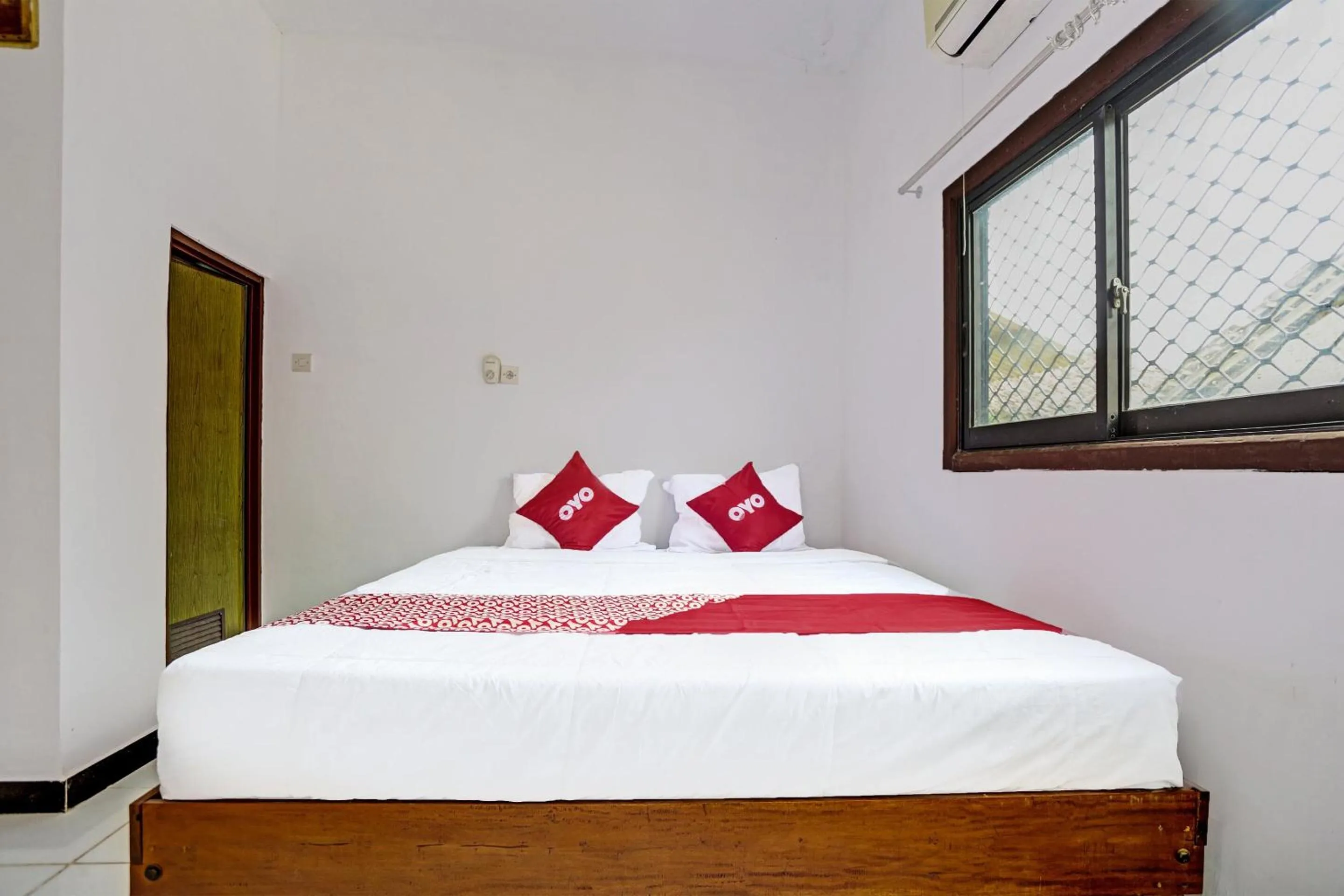 Bedroom in OYO 91773 Ab Homestay
