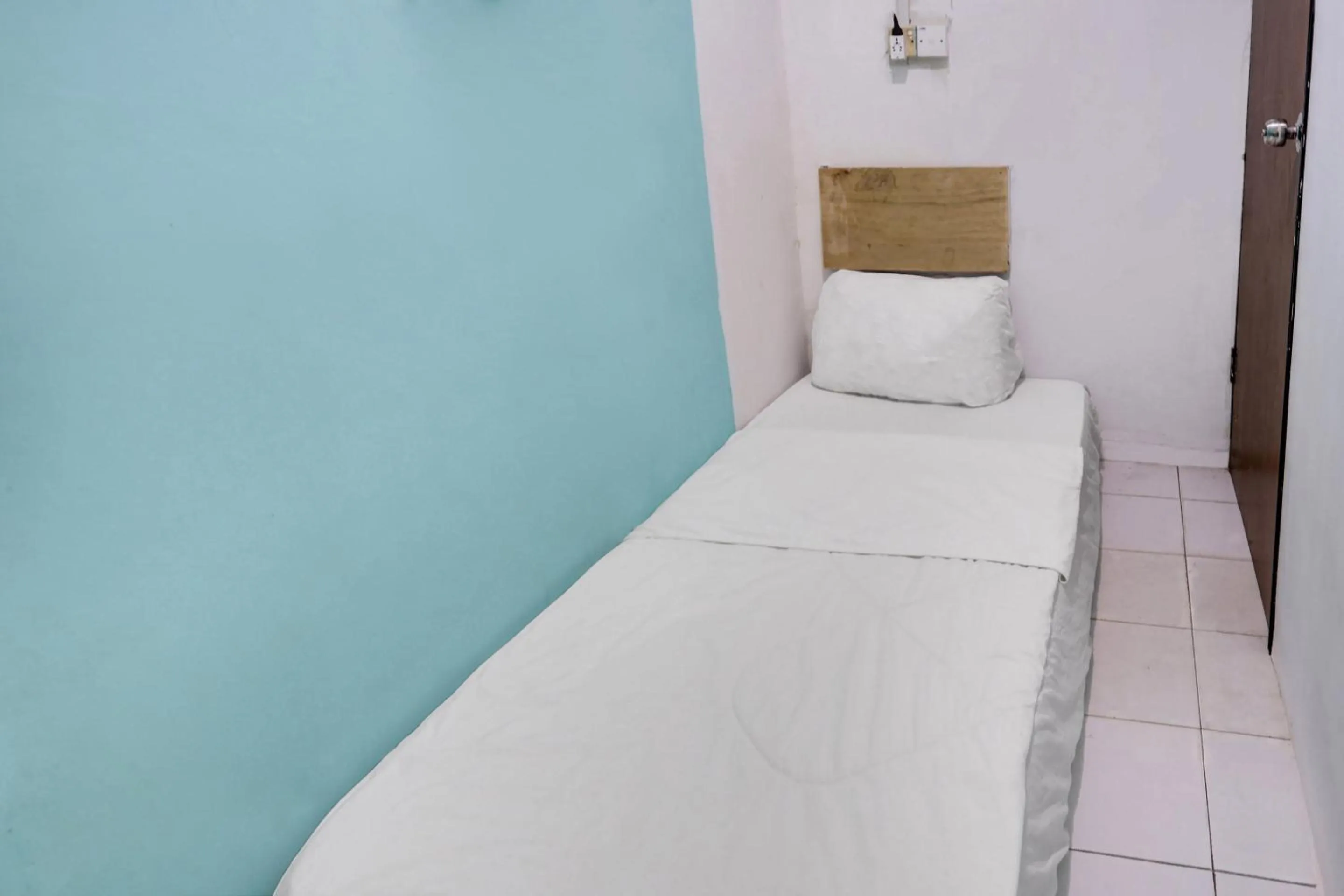 Bedroom, Bed in Hotel O Solo Baru Homestay Syariah