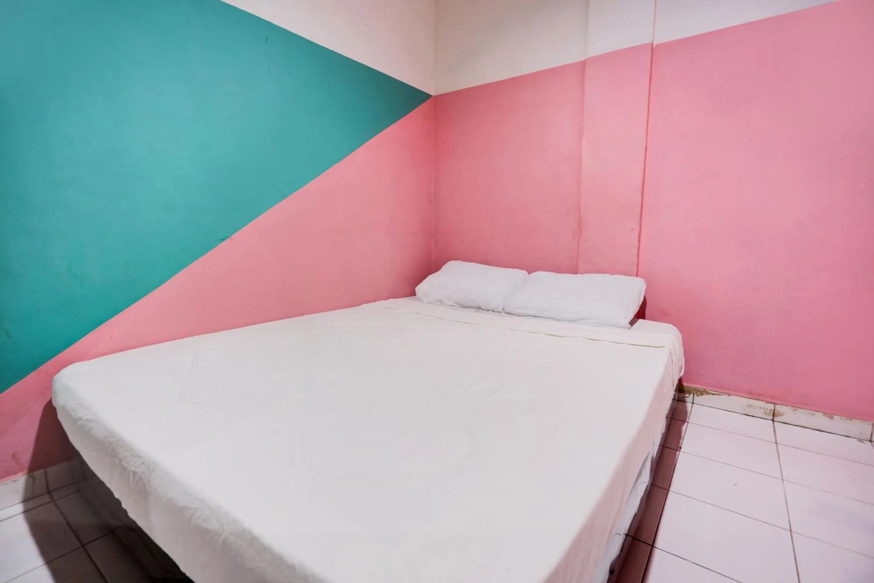 Bedroom, Bed in Hotel O Solo Baru Homestay Syariah
