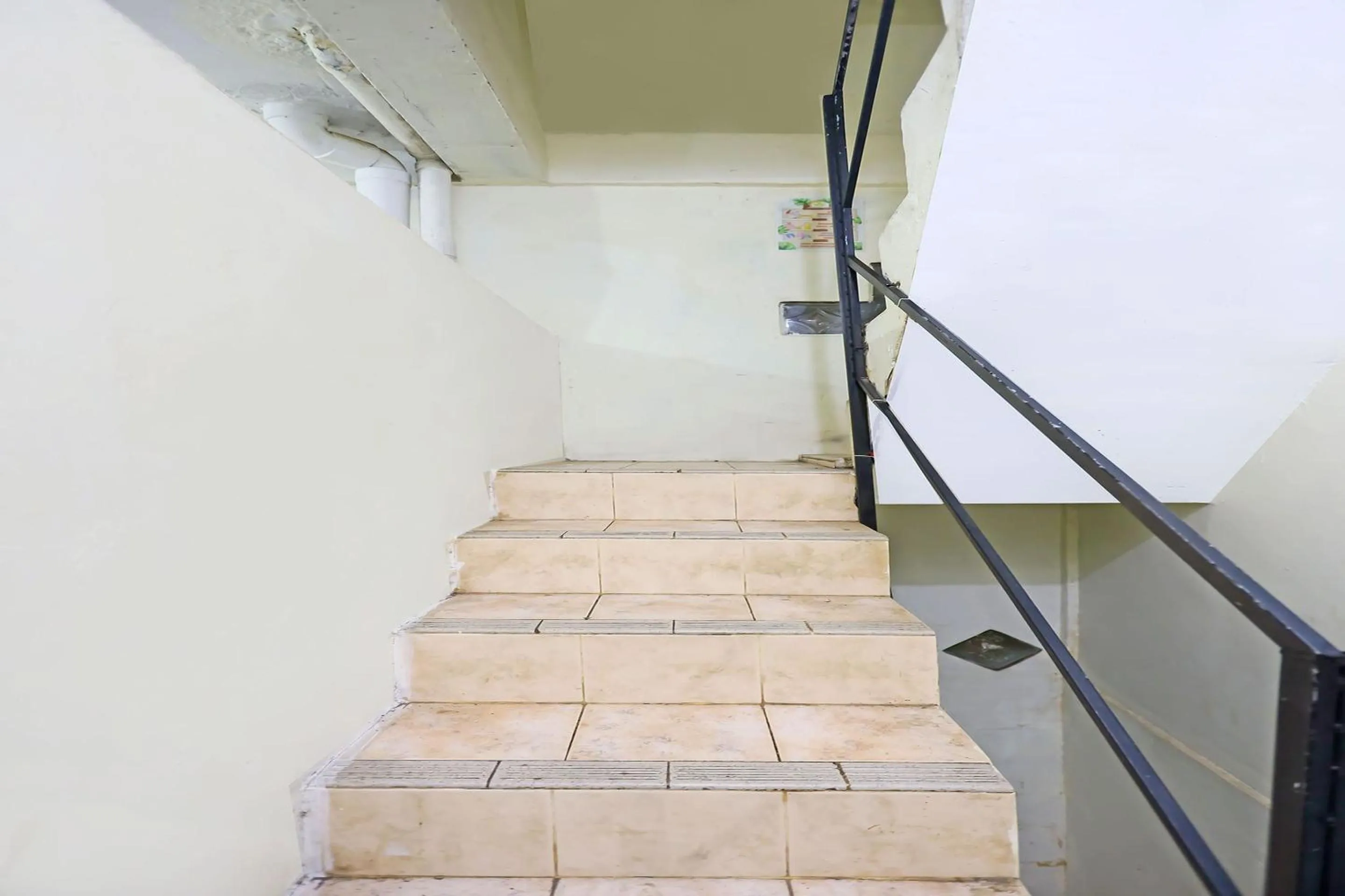 Lobby or reception in Hotel O Satria Homestay Syariah