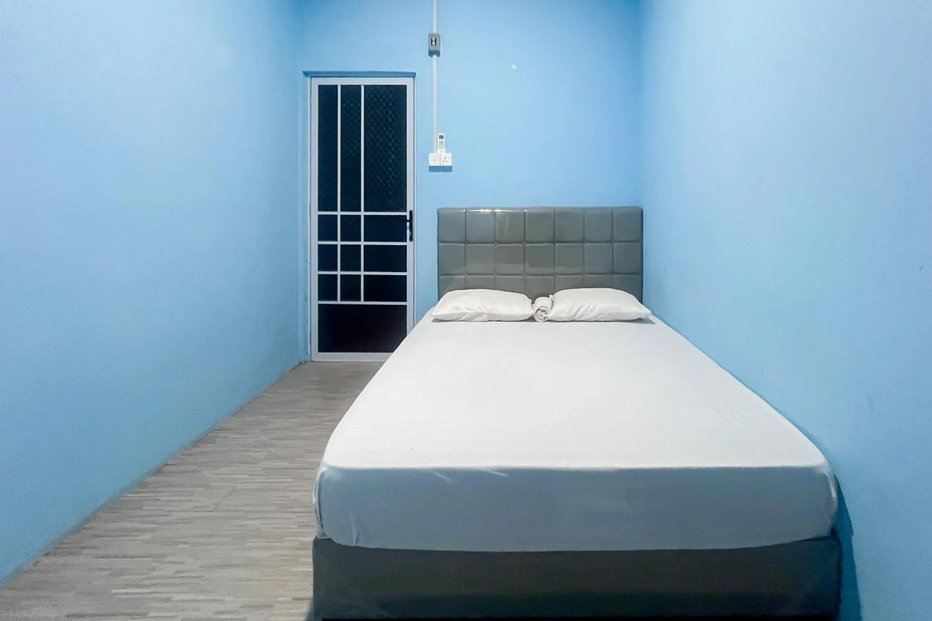 Bedroom, Bed in Zazezo Homestay Syariah RedPartner