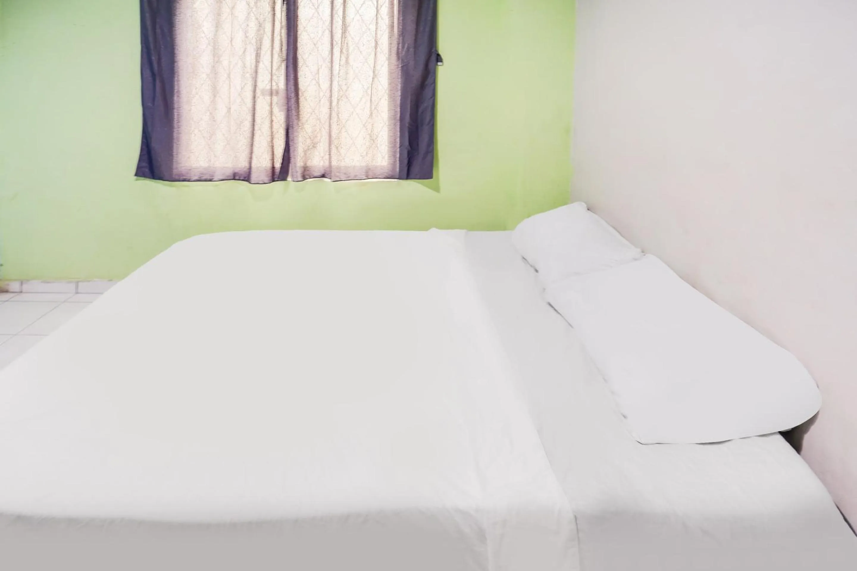 Bedroom, Bed in Hotel O Solo Baru 2 Homestay Syariah