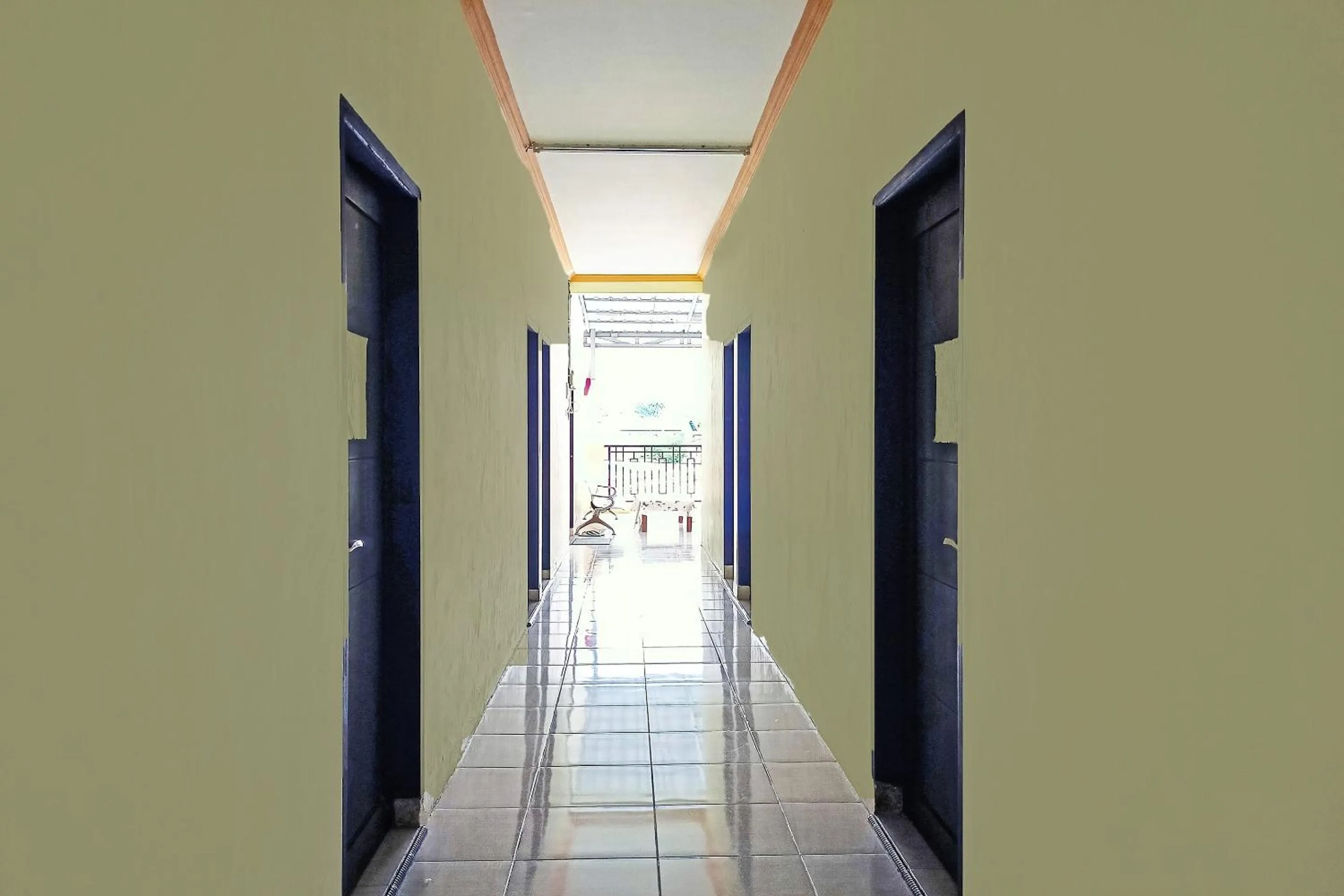 Lobby or reception in SPOT ON 91791 Homestay Surya Syariah