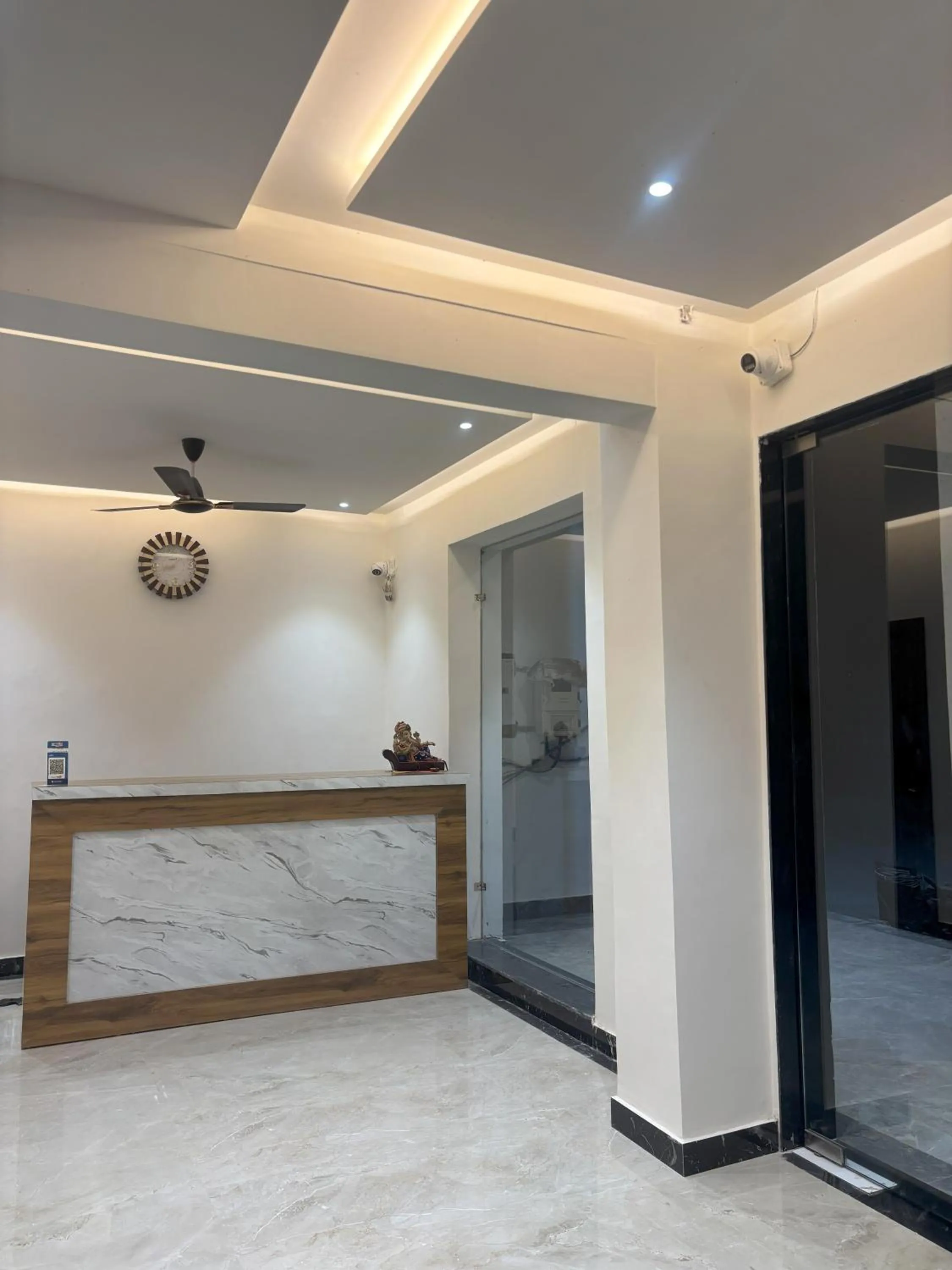 Lobby or reception in Hotel Taj Way by Jyoti Villa