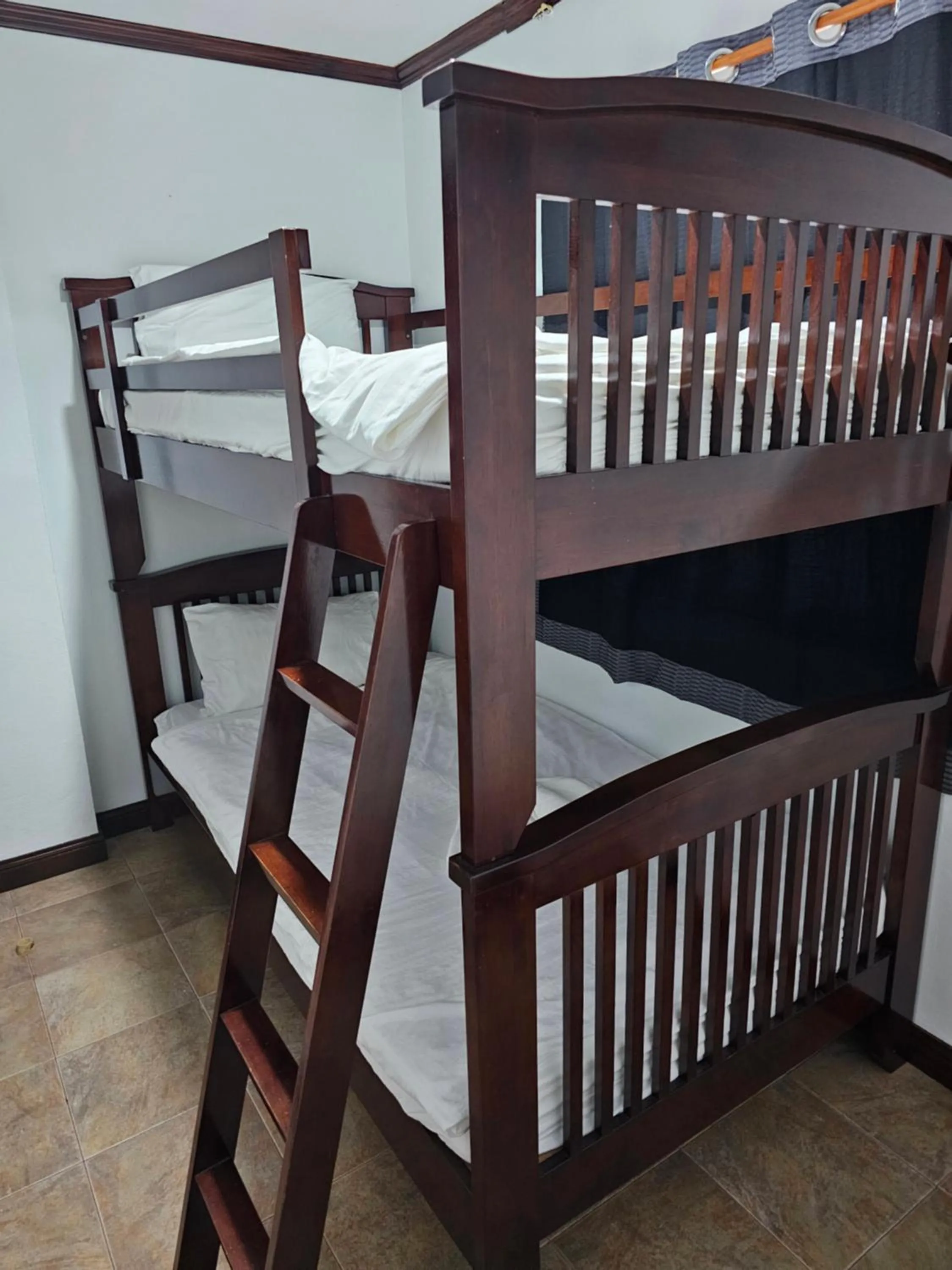 Bed in Sai Rougn apartment