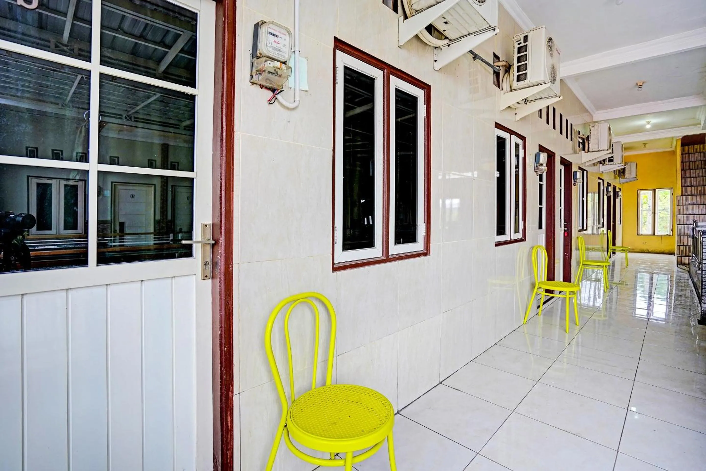 Lobby or reception in OYO 91795 Kos Jeehel Syariah