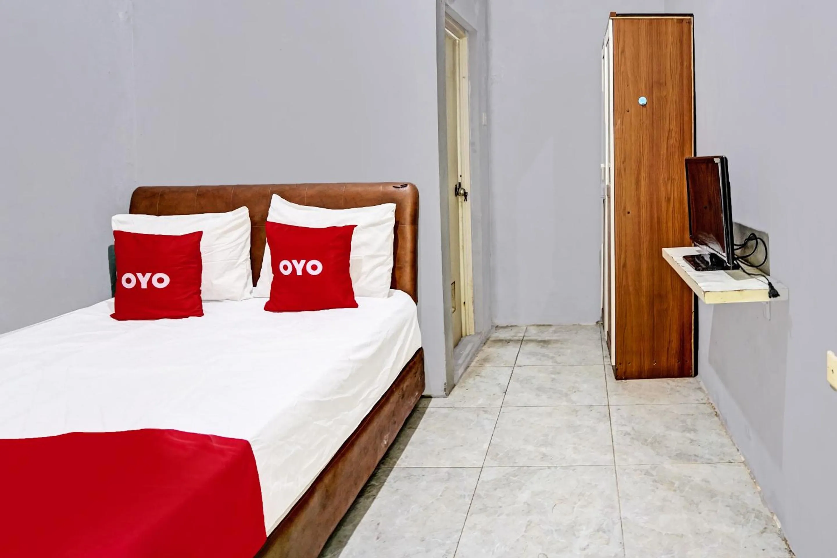 Bedroom, Bed in OYO 91795 Kos Jeehel Syariah