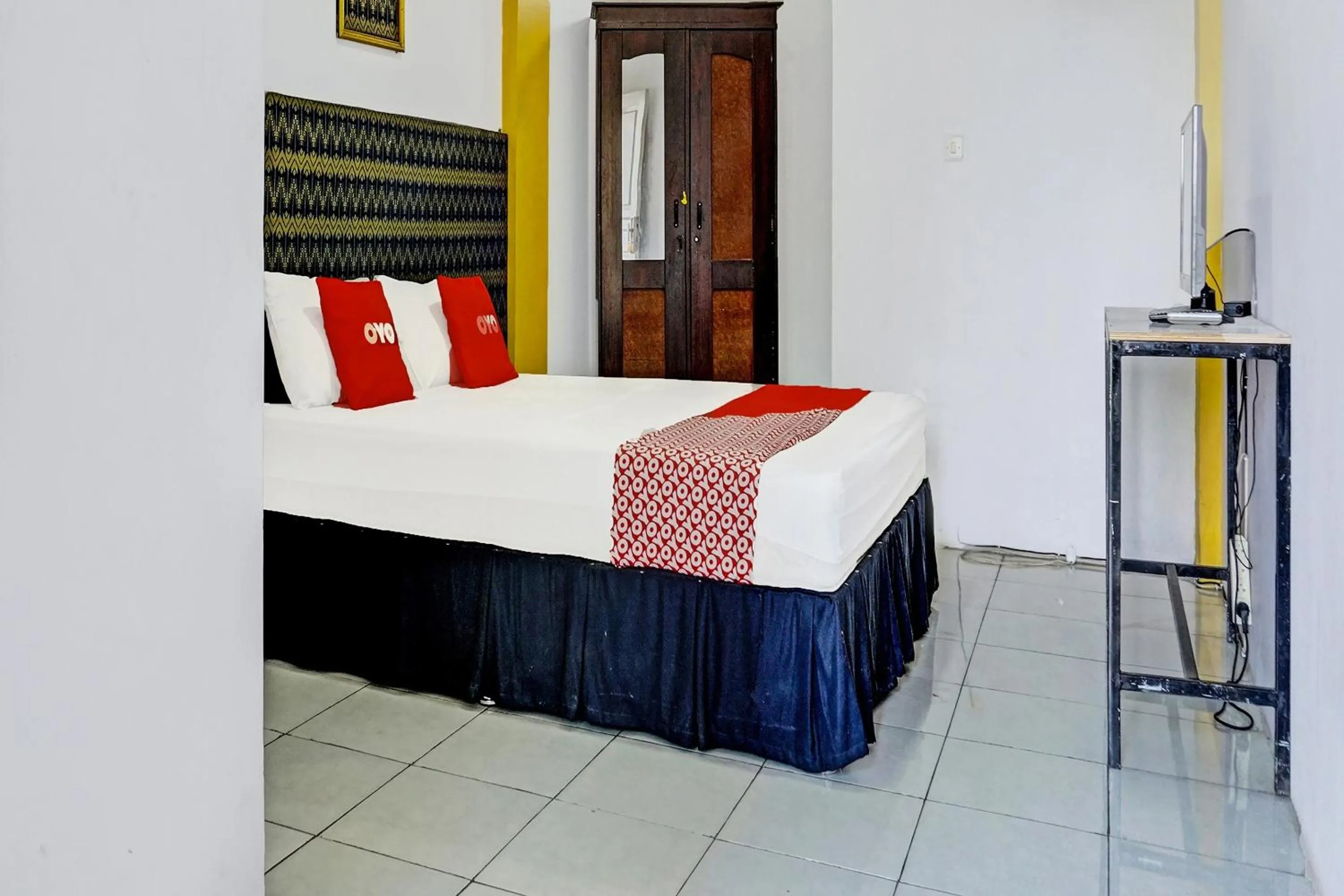 Bedroom, Bed in OYO 91796 Guest House Ghalta Syariah
