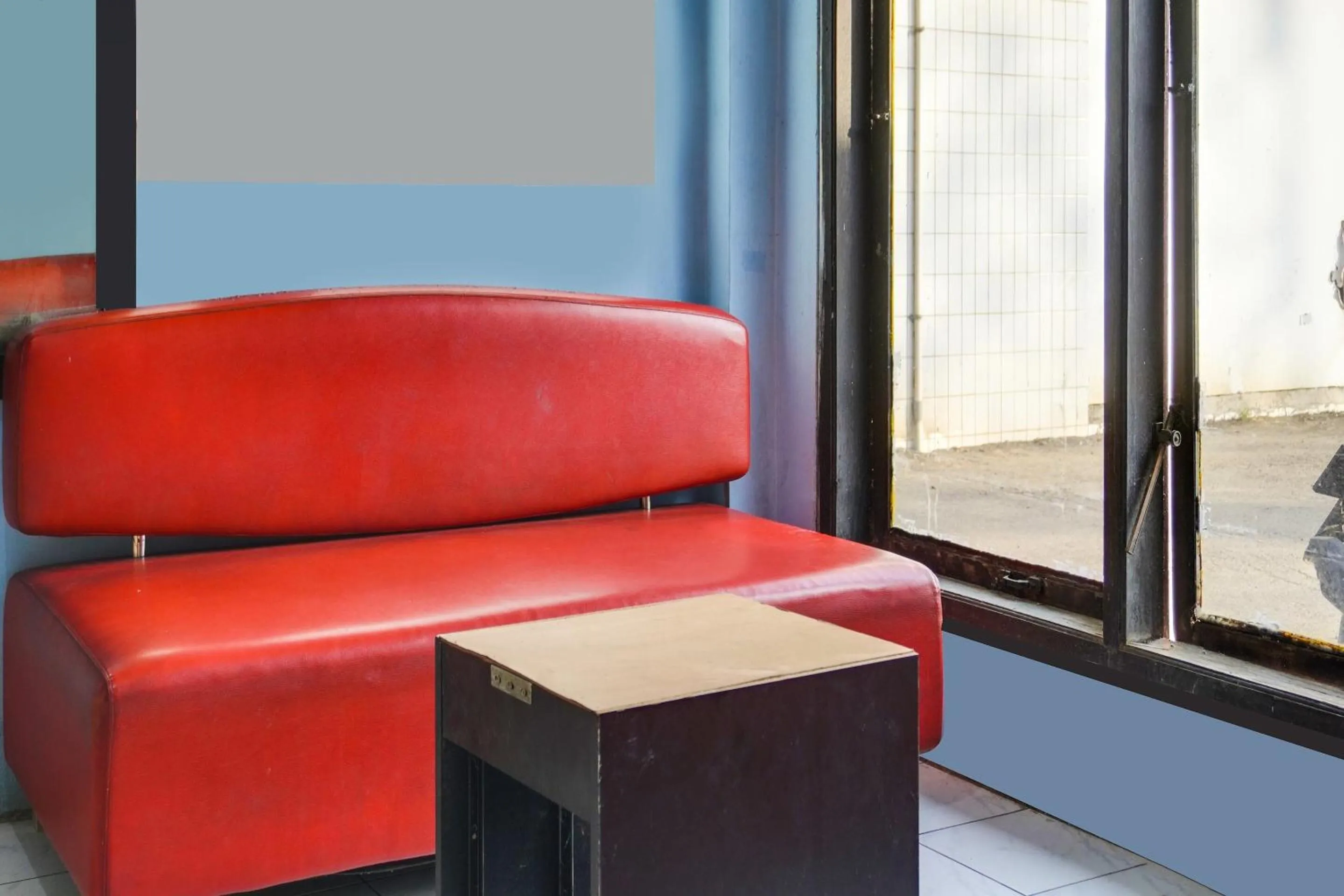 Lobby or reception in Hotel O Mutiara Guest House