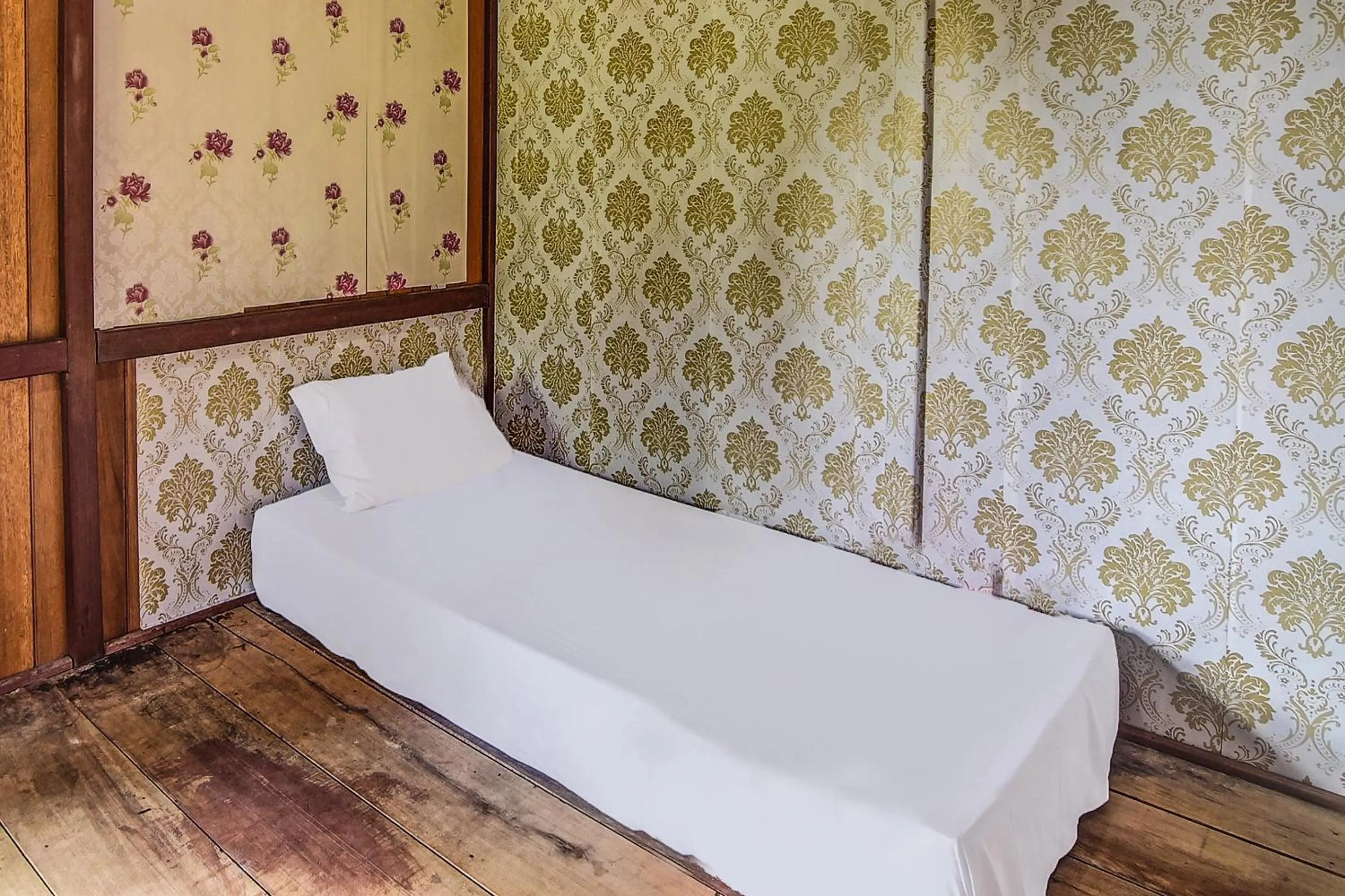 Bedroom, Bed in Hotel O Sosonopan Homestay Near LANTAMAL VIII MANADO