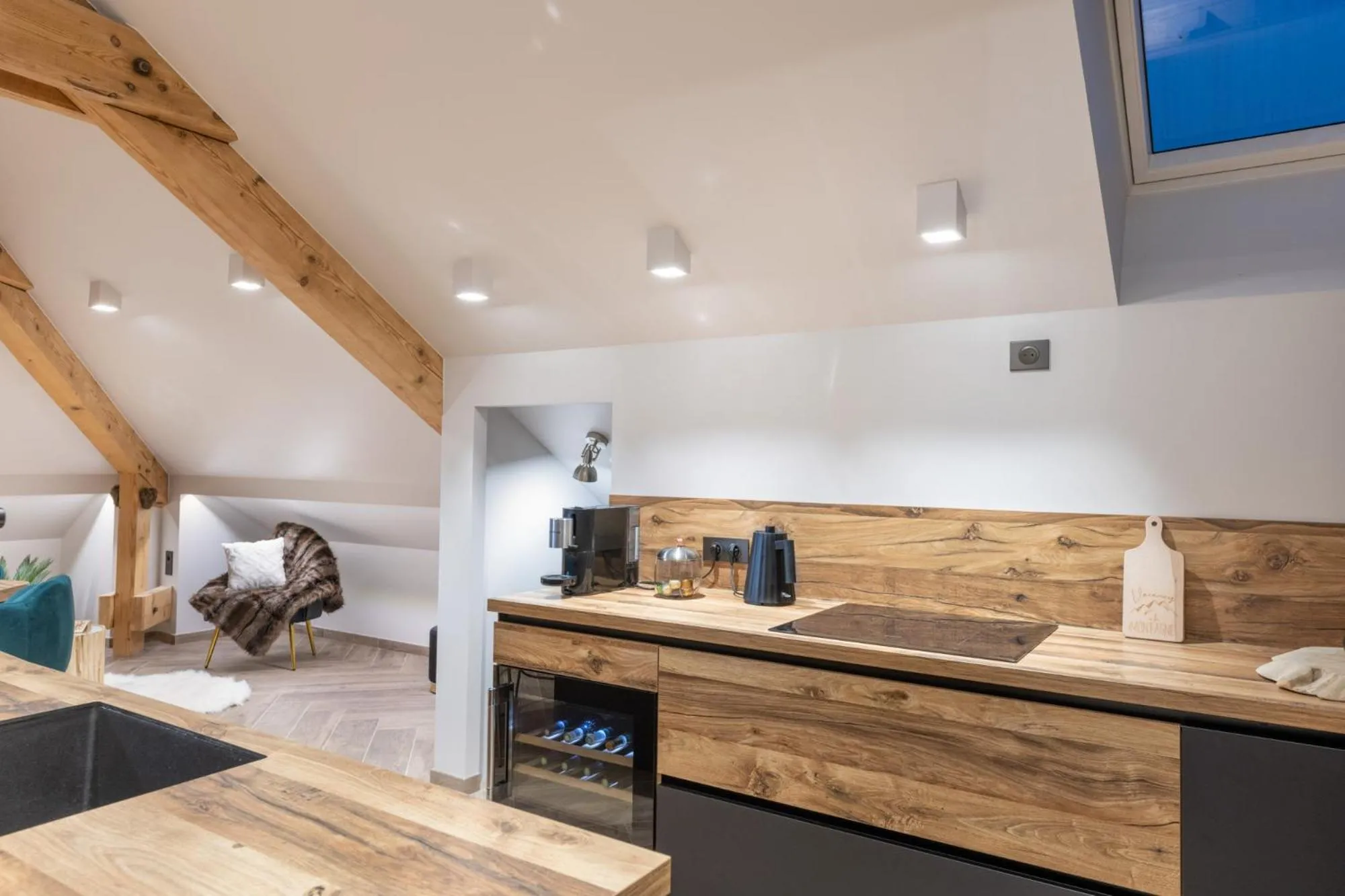 stove in Mairnaige, luxueux appartement avec sauna