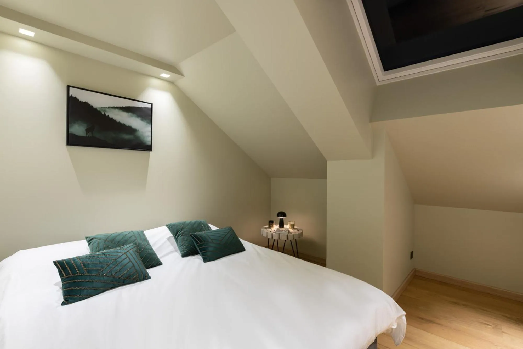 Bed in Mairnaige, luxueux appartement avec sauna