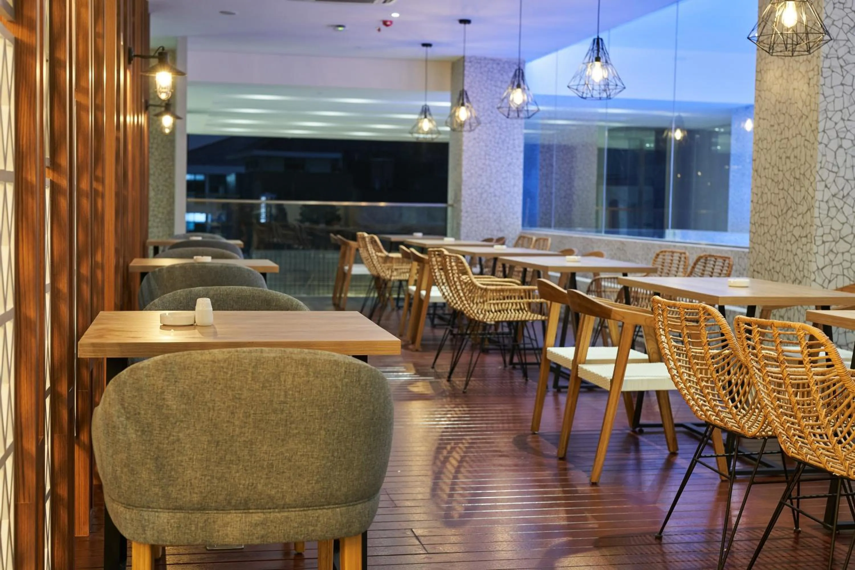 Restaurant/places to eat in Cordela Suites Tasikmalaya