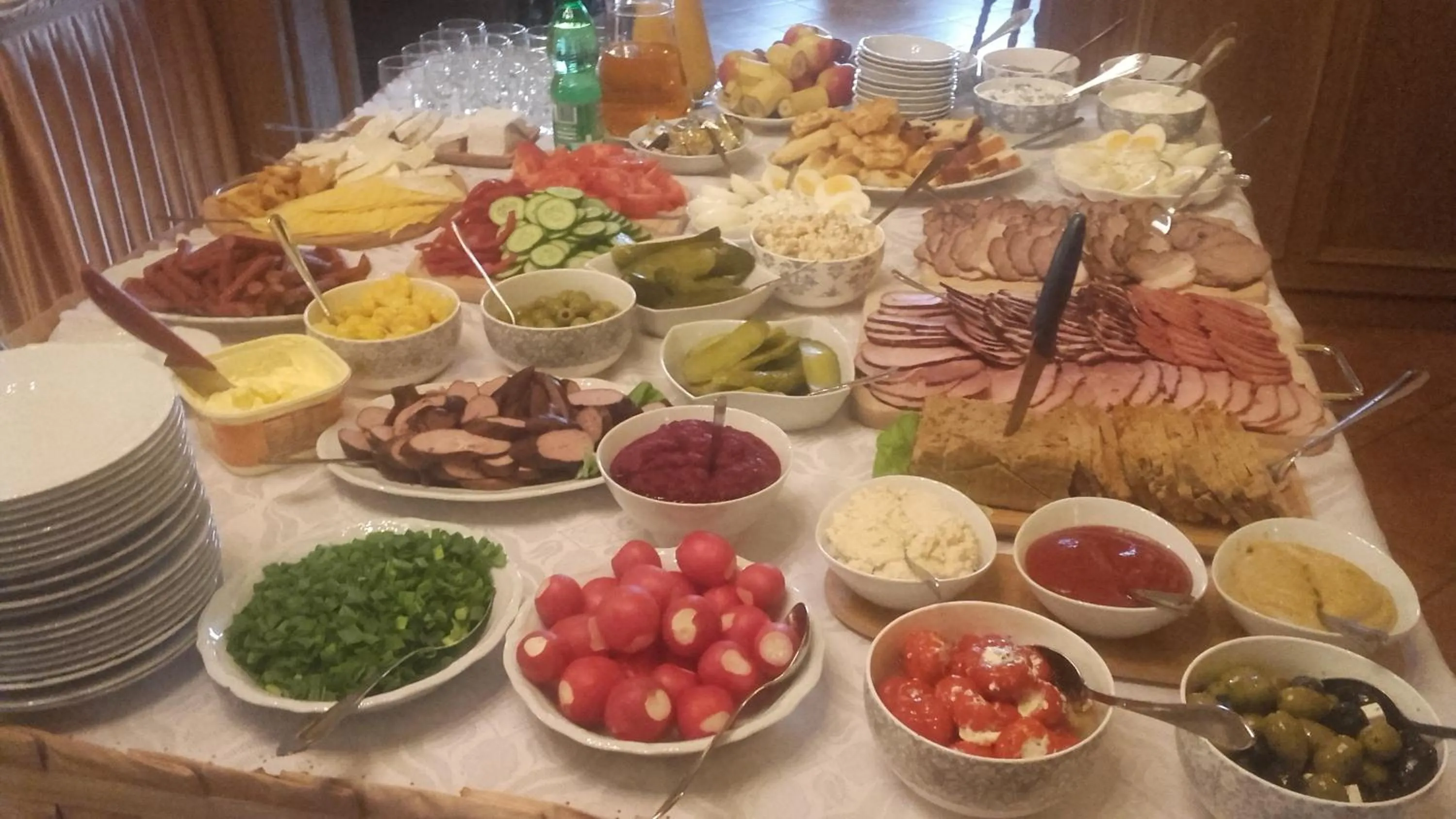 Buffet breakfast in Pensjonat Panorama