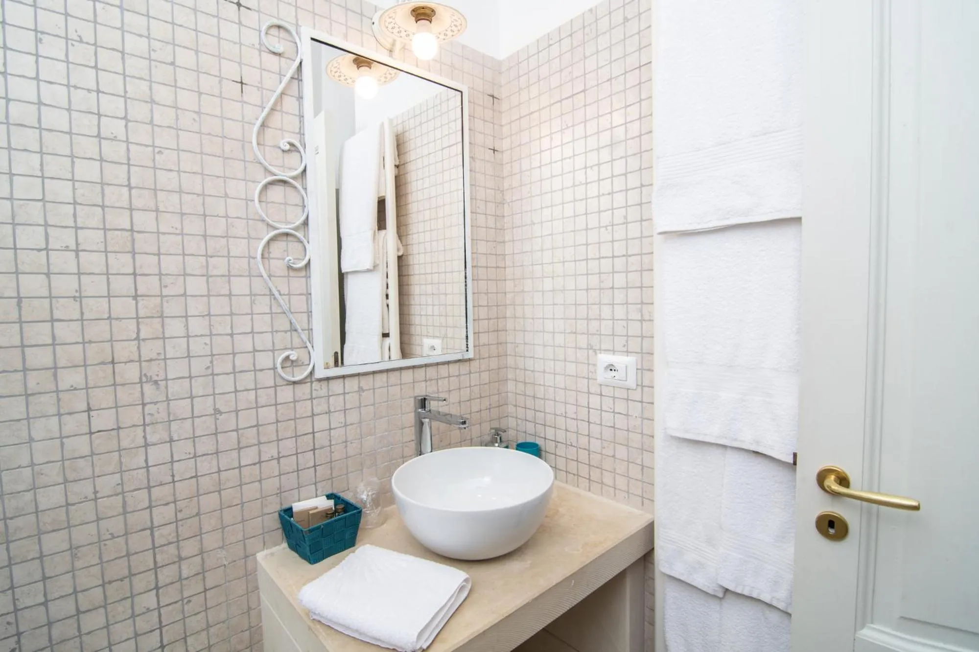 Bathroom in Borgo Rosso Terra