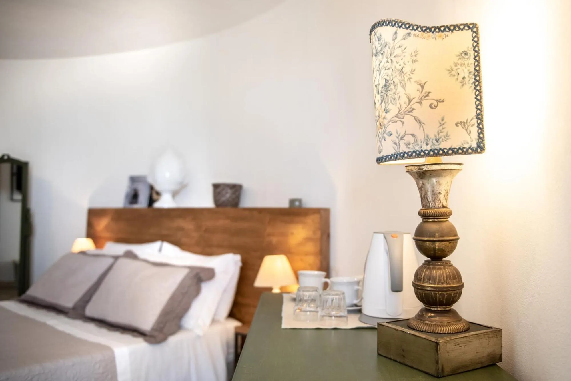 Decorative detail, Bed in Borgo Rosso Terra