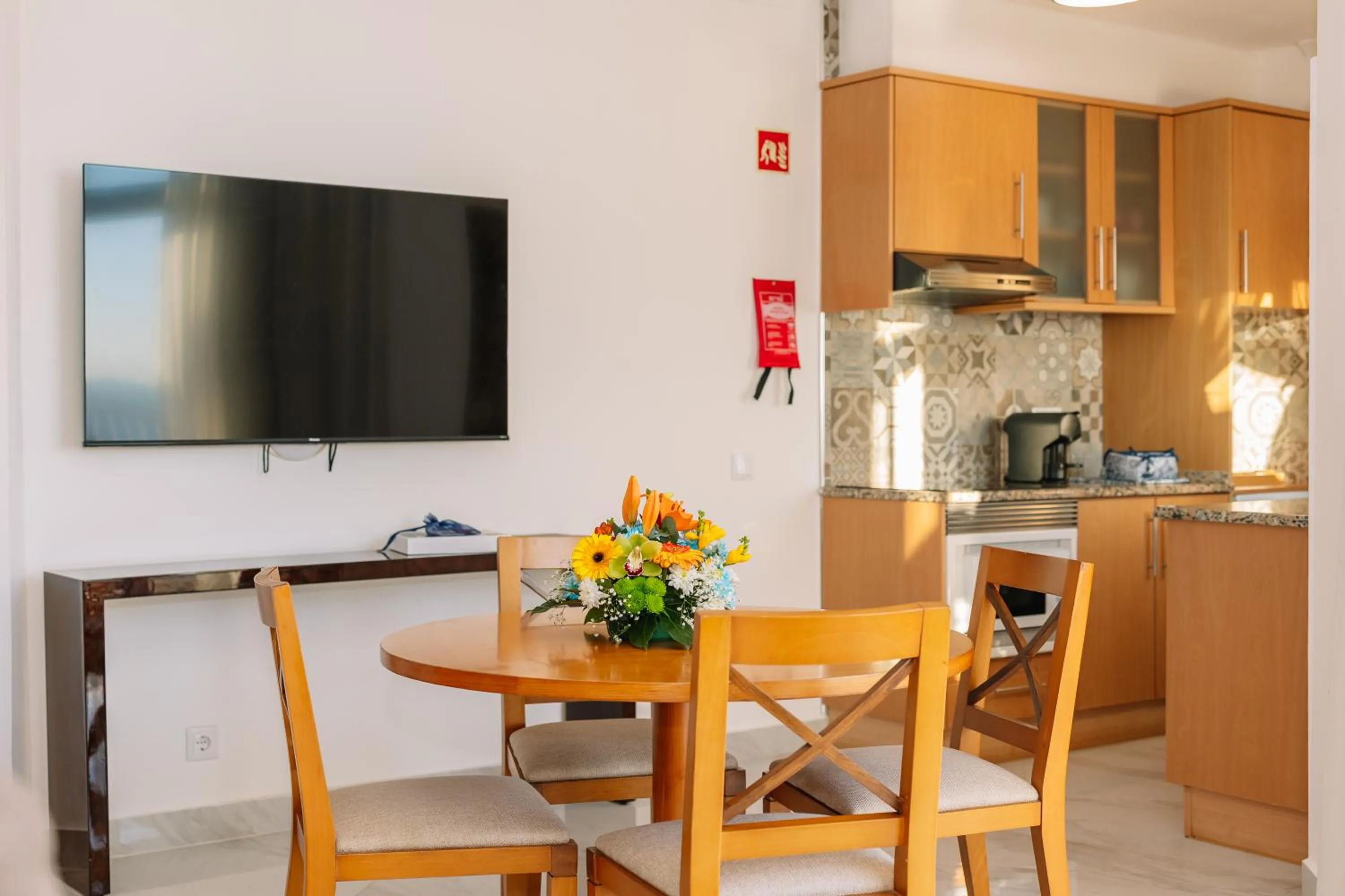 TV and multimedia in Monicca Collection Suites and Residences